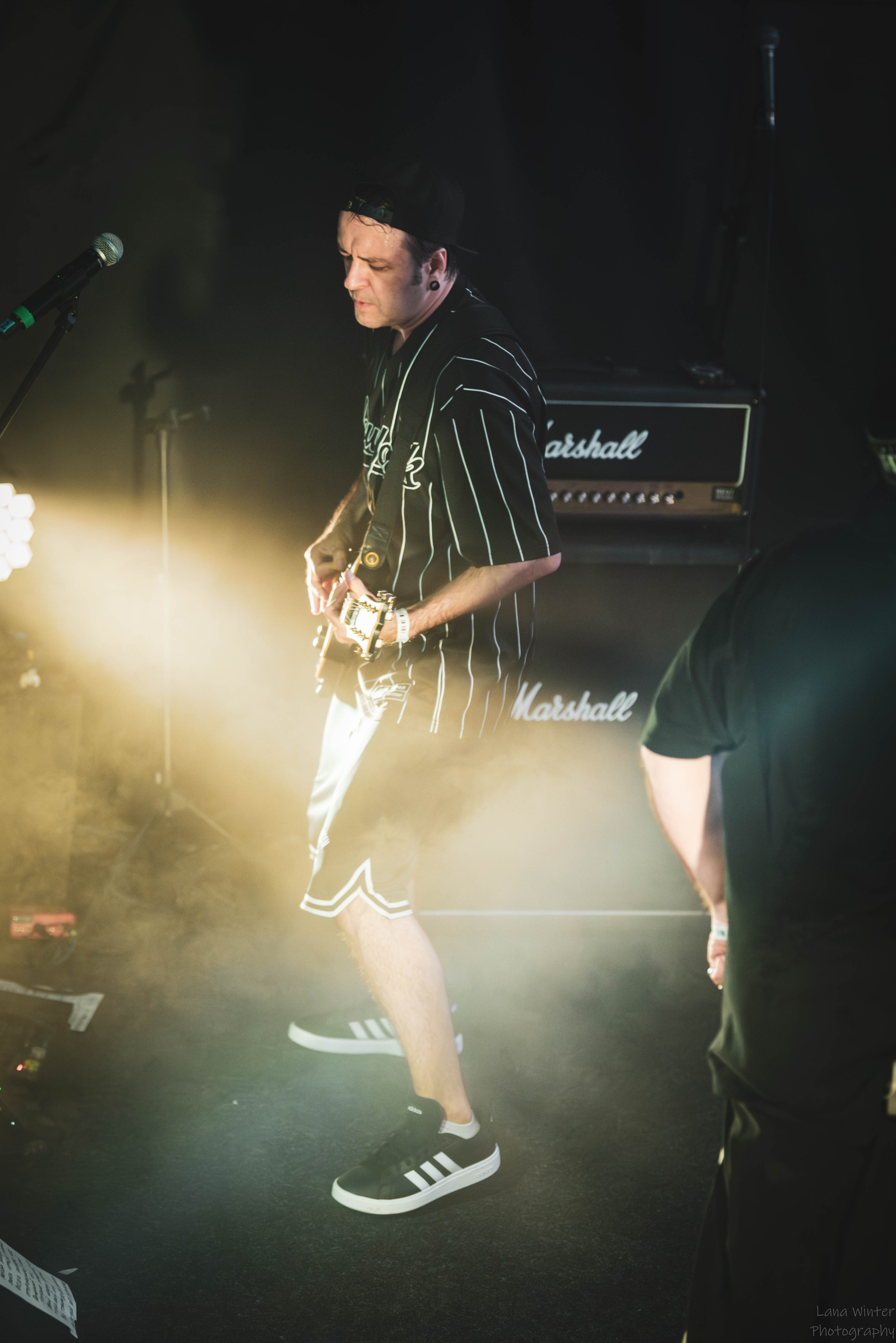 7000$ (29 июня 2025 года, Москва, клуб Урбан). Фотограф Светлана Блинова, Москва и Московская область