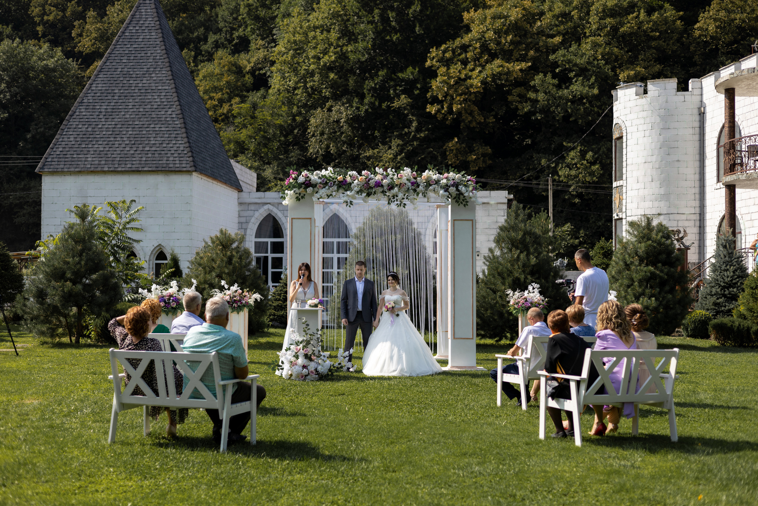 Максим и Светлана. Видеосьемка, фотосьемка свадеб, юбилеев, утренников в Краснодарском кр