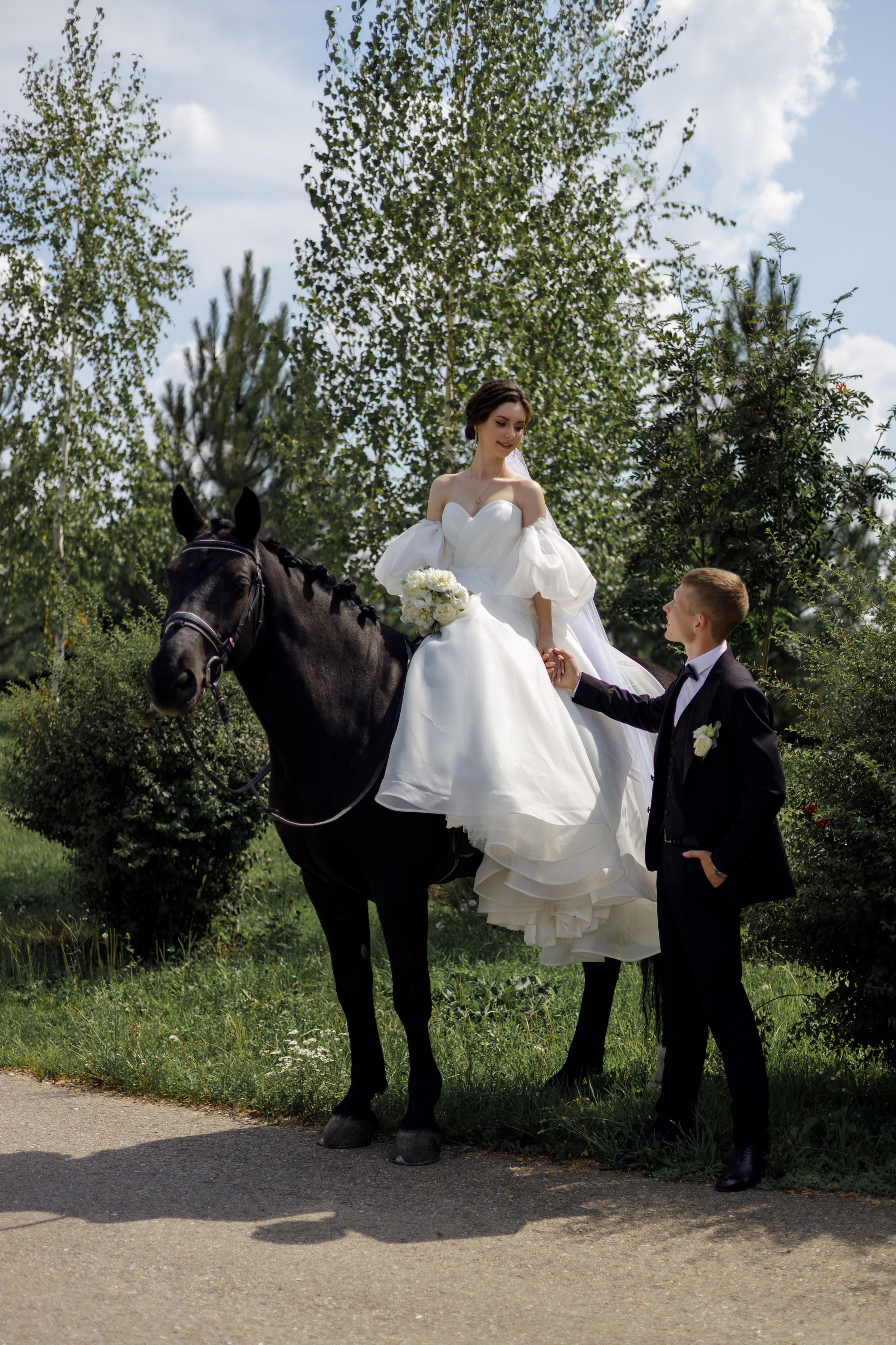 Видеосьемка, фотосьемка свадеб, юбилеев, утренников в Краснодарском кр