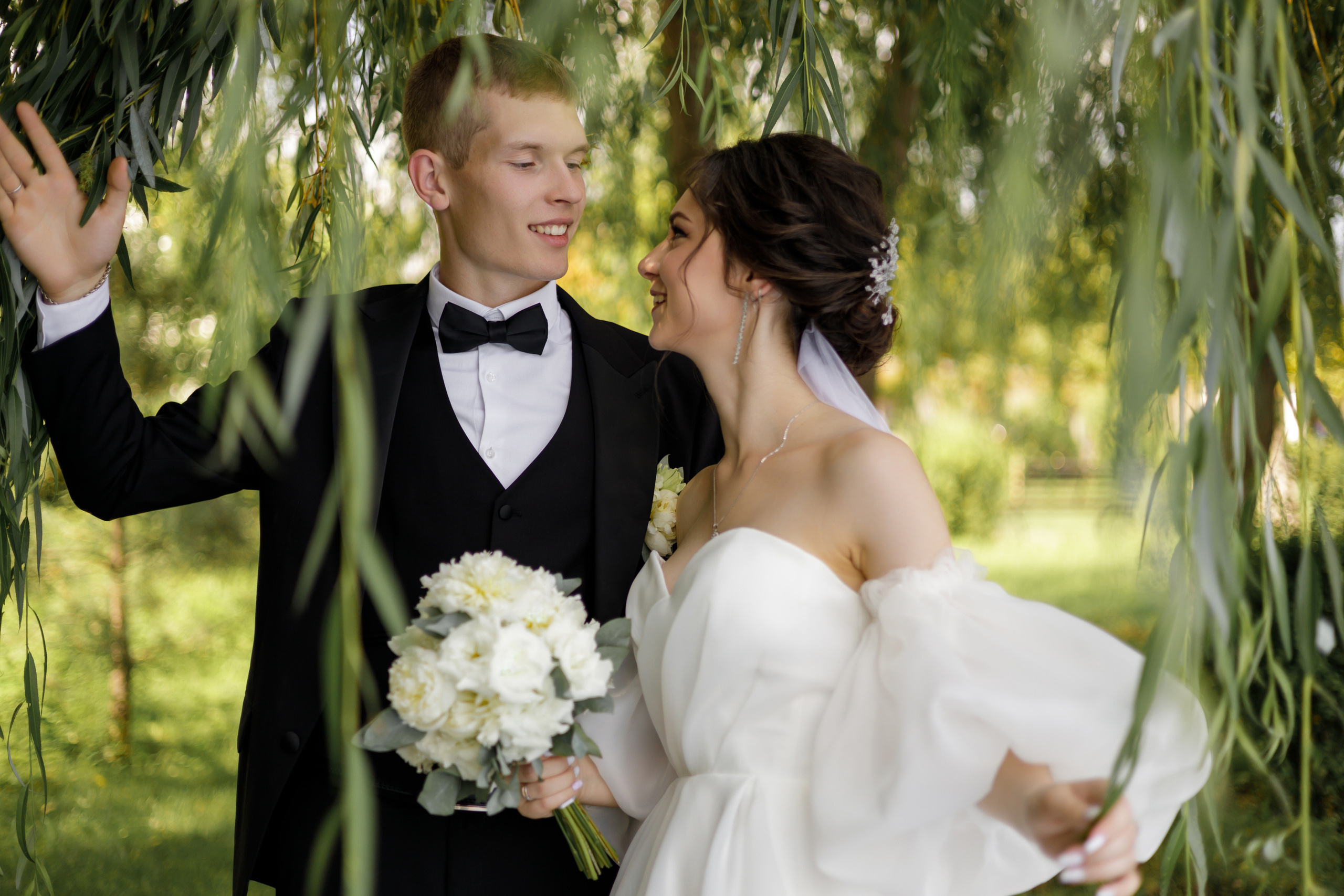 Максим и Каролина. Видеосьемка, фотосьемка свадеб, юбилеев, утренников в Краснодарском кр