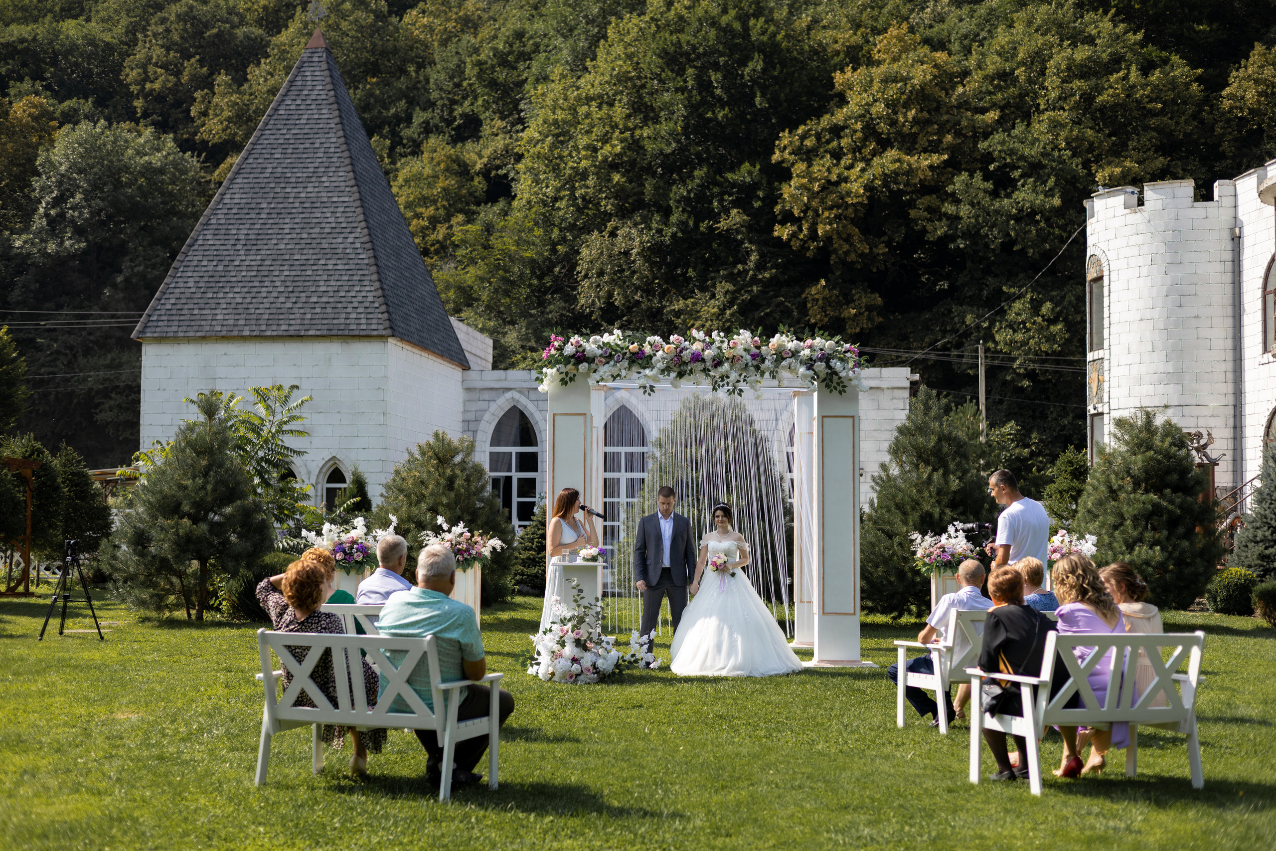 Максим и Светлана. Видеосьемка, фотосьемка свадеб, юбилеев, утренников в Краснодарском кр