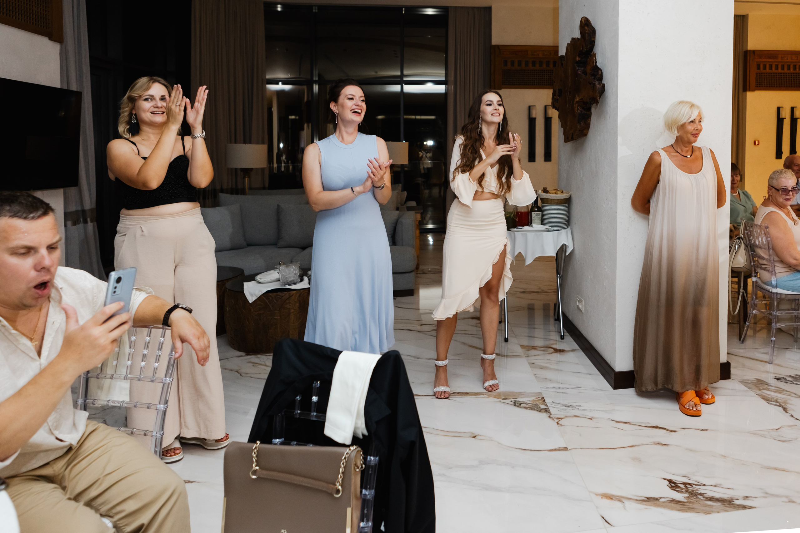 Свадьба Артёма и Юли в отеле Luciano Foros в Крыму. Свадебный фотограф, фотосъемка в Крыму, Севастополе, Симферополе, Ялте