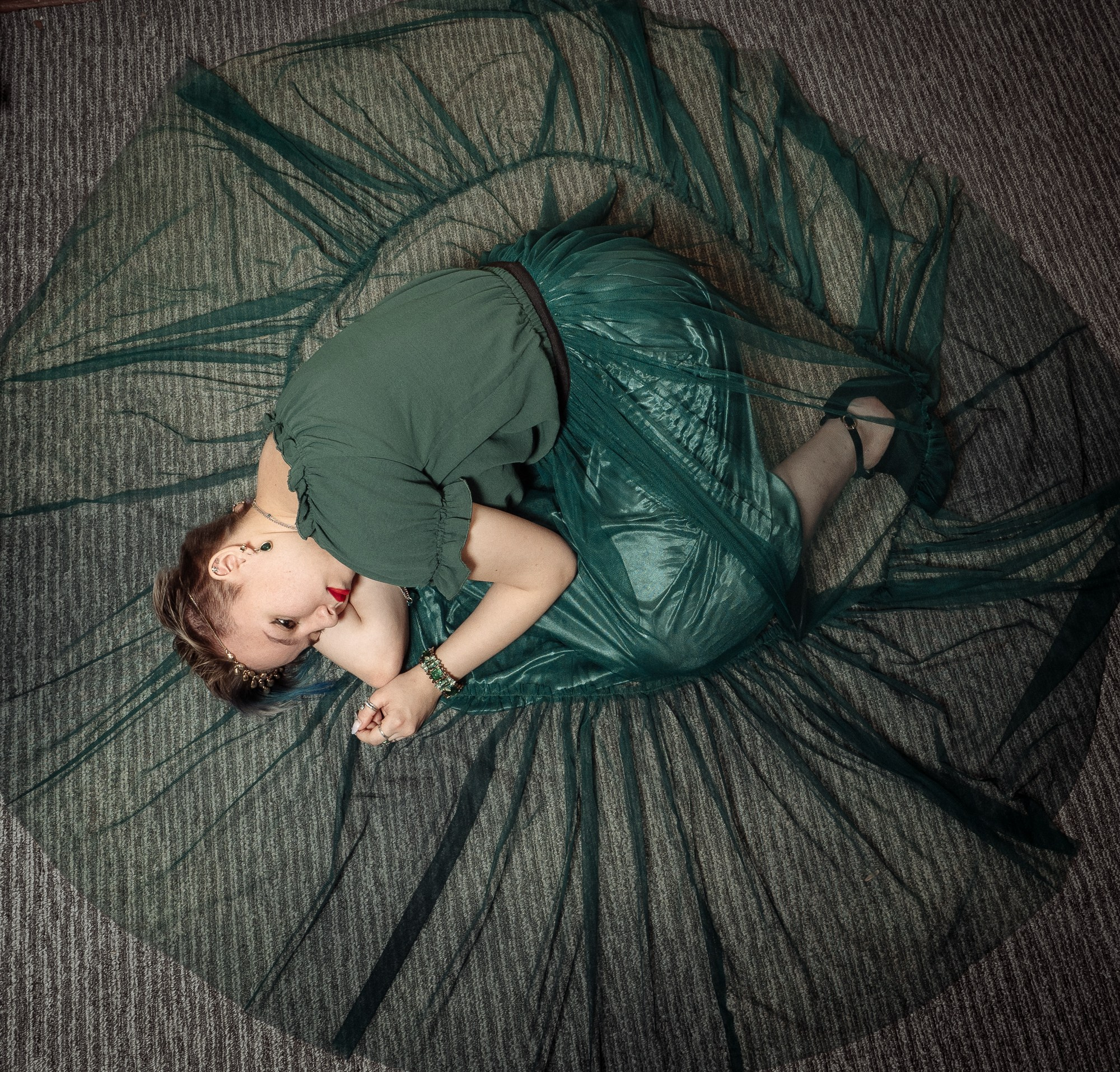 Портреты разноплановые. Фотограф