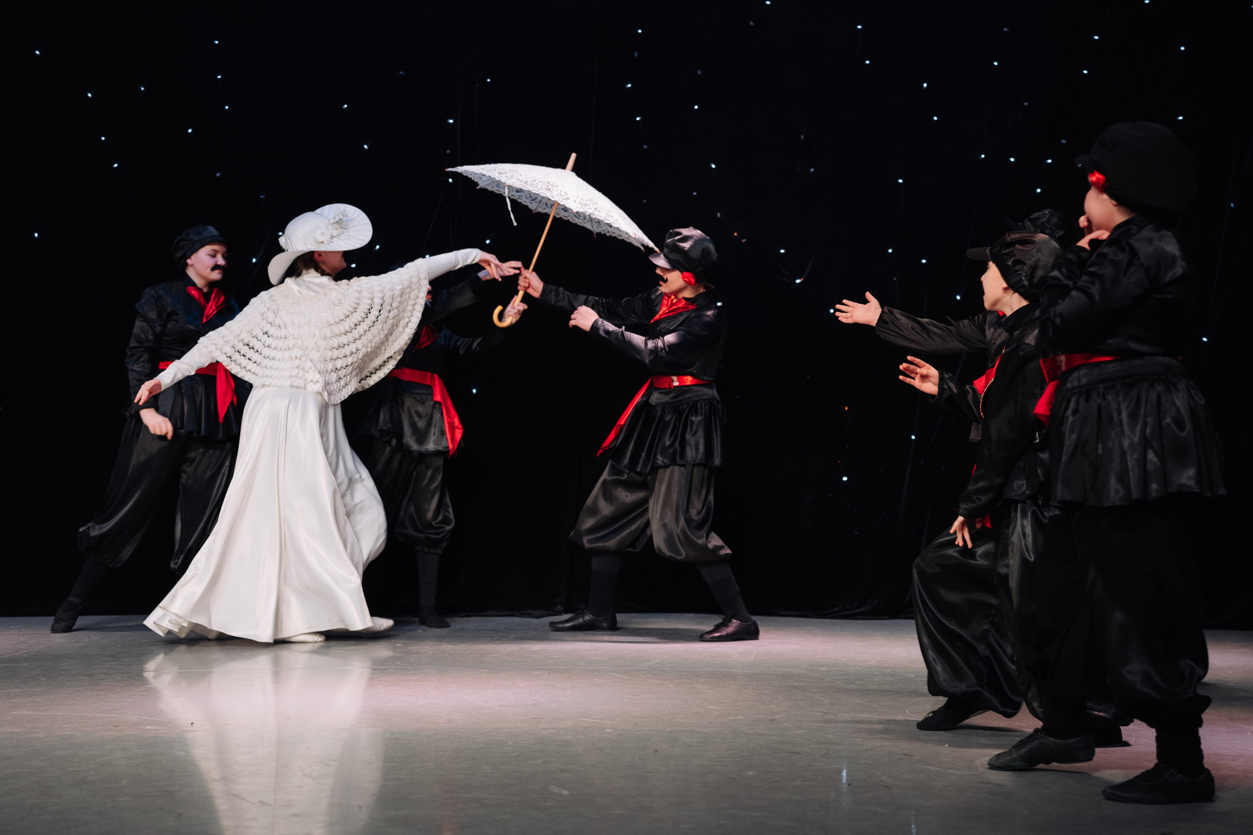 Благотворительный концерт в помощь Артему Сардаряну. Фотограф Артем Севостьянов. Профессиональная фотосъемка в Ногинске, Москве, Московской области и за границей