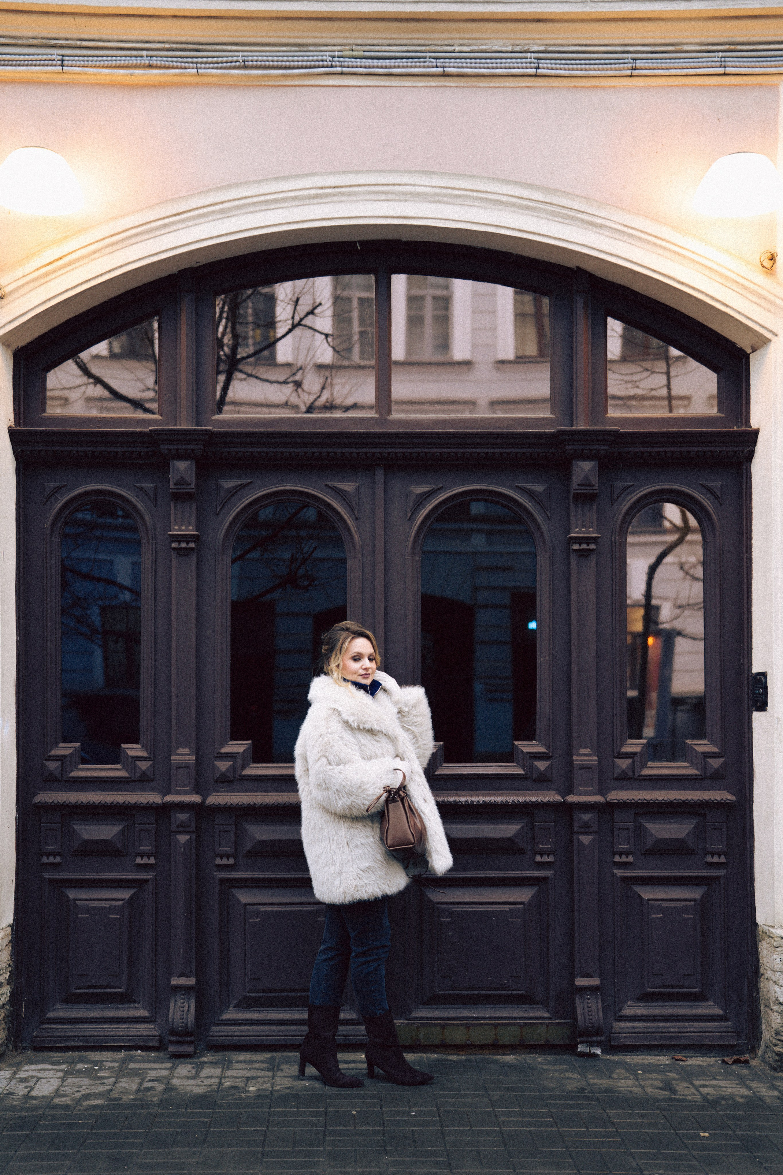 НОВОГОДНЯЯ ФОТОСЕСИИЯ В СТУДИИ ДЛЯ ДЕВУШКИ И ПРОГУЛКА ПО ЧЕРНЫШЕВСКОЙ. Профессиональный фотограф, Санкт-Петербург — Виктория Богомолова