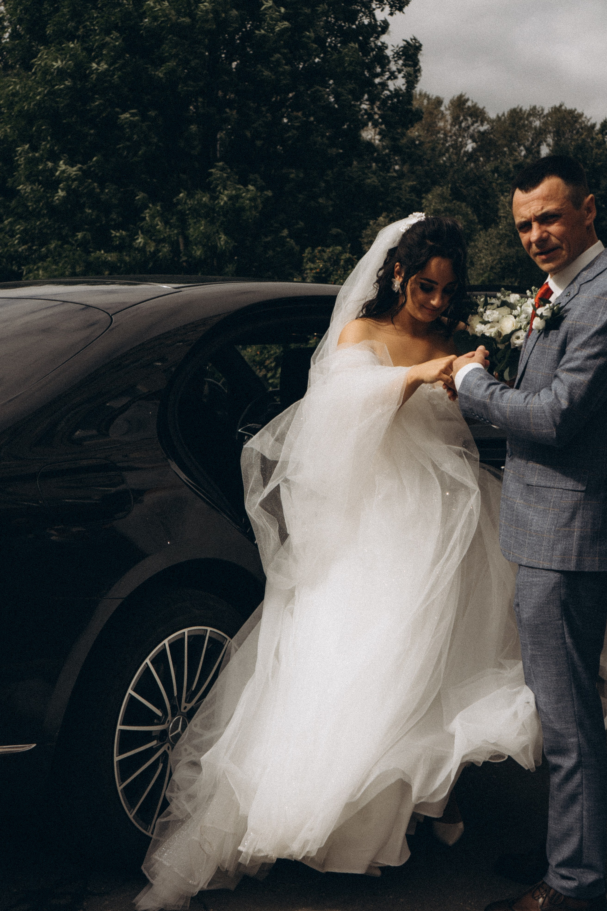 СВАДЕБНАЯ ПРОГУЛКА РЕСТОРАН МЫ ЖЕ НА ТЫ И ФОТОСЕССИИЯ С АВТОМОБИЛЕМ. Профессиональный фотограф, Санкт-Петербург — Виктория Богомолова