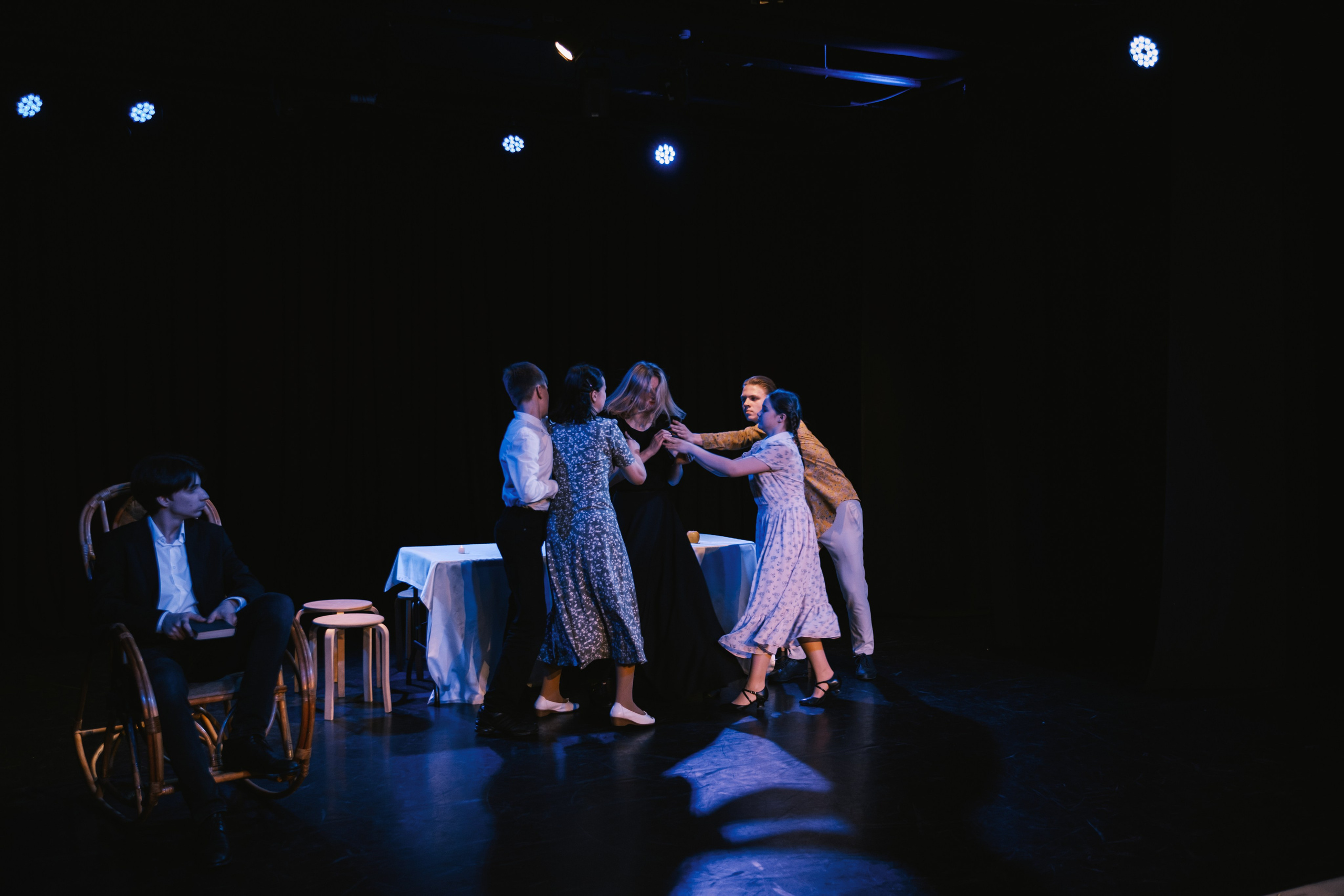 Детская театральная студия «Ирбис», спектакль. Репортажный и портретный фотограф в Москве Илья Спиридонов