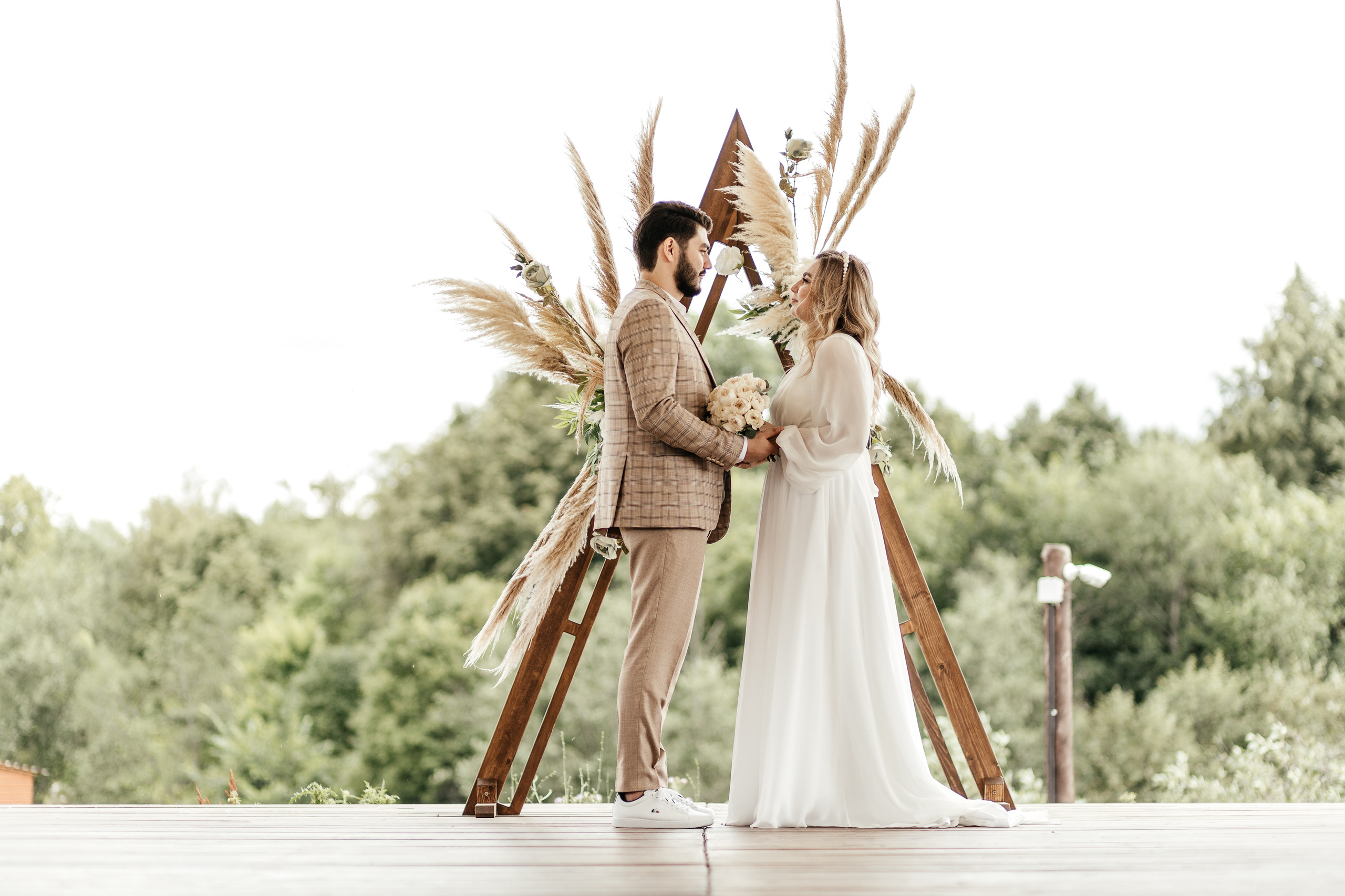 Свадебный фотограф Уфа — Руслан ГабдлисламовЖивые эмоции, красивые кадры, воспоминания на всю жизнь.Работаю по всей Республике Башкортоста. Свадебный фотограф Уфа Руслан Габдлисламов