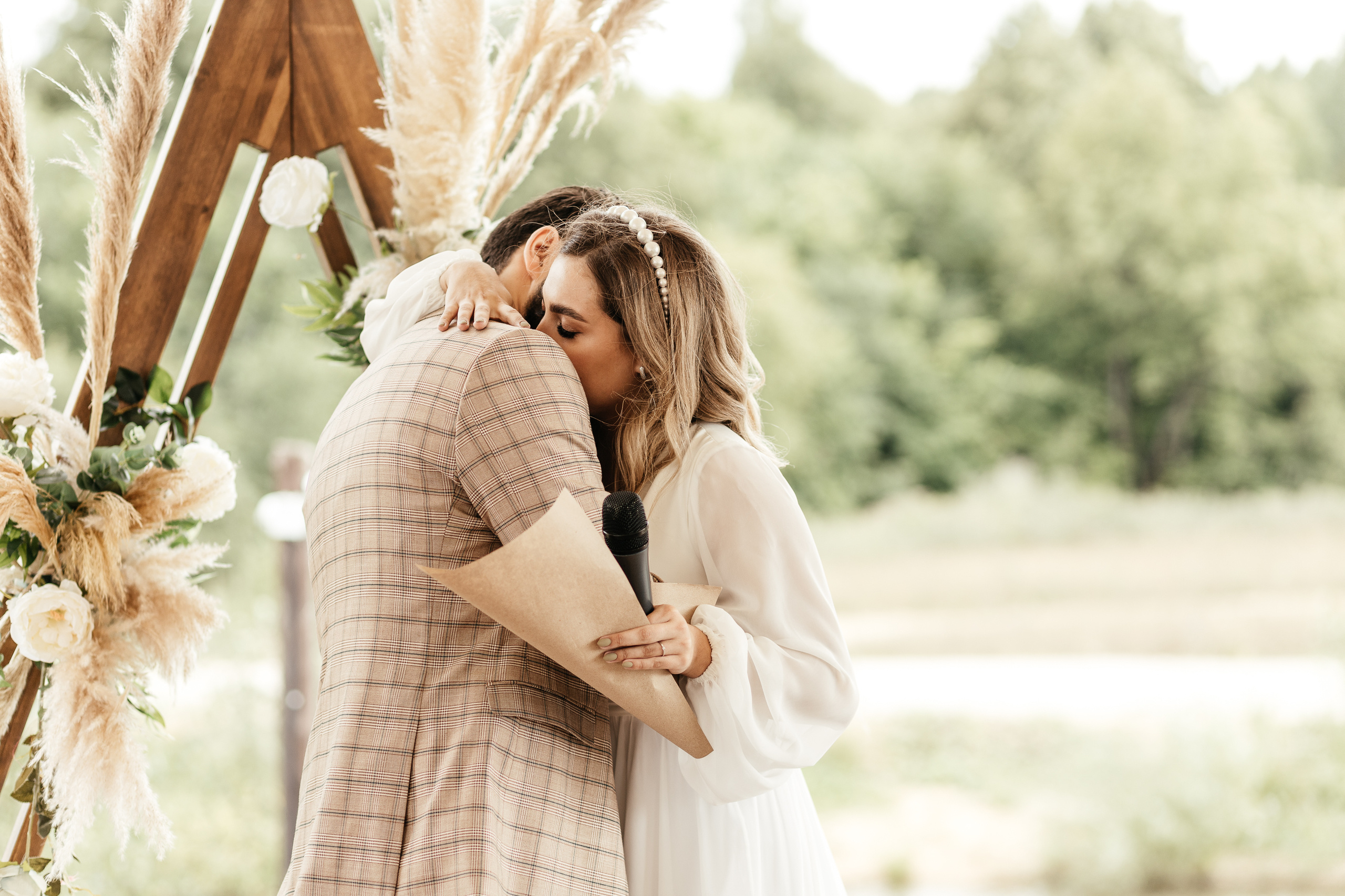Свадебный фотограф Уфа — Руслан ГабдлисламовЖивые эмоции, красивые кадры, воспоминания на всю жизнь.Работаю по всей Республике Башкортоста. Свадебный фотограф Уфа Руслан Габдлисламов