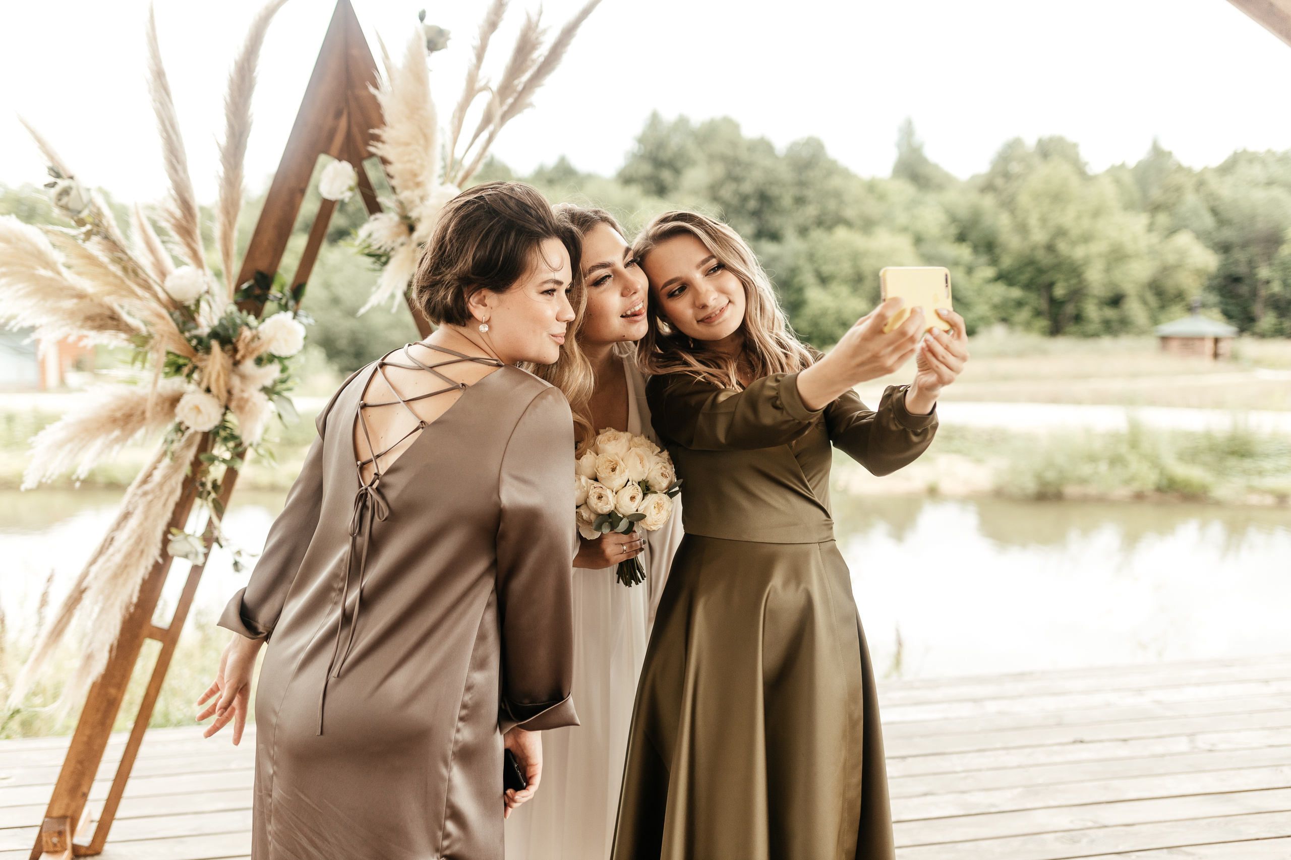 Свадебный фотограф Уфа — Руслан ГабдлисламовЖивые эмоции, красивые кадры, воспоминания на всю жизнь.Работаю по всей Республике Башкортоста. Свадебный фотограф Уфа Руслан Габдлисламов