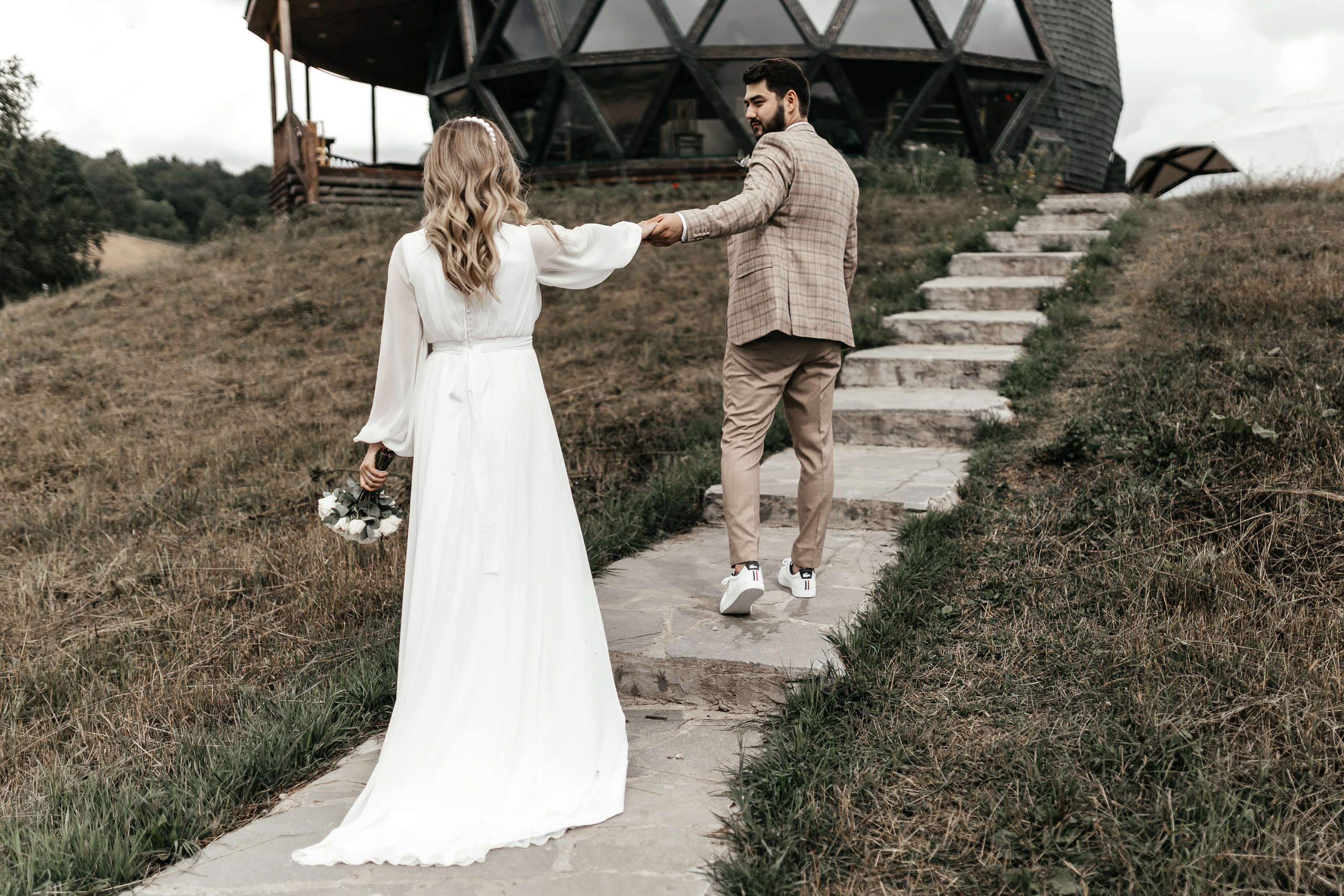 Свадебный фотограф Уфа — Руслан ГабдлисламовЖивые эмоции, красивые кадры, воспоминания на всю жизнь.Работаю по всей Республике Башкортоста. Свадебный фотограф Уфа Руслан Габдлисламов