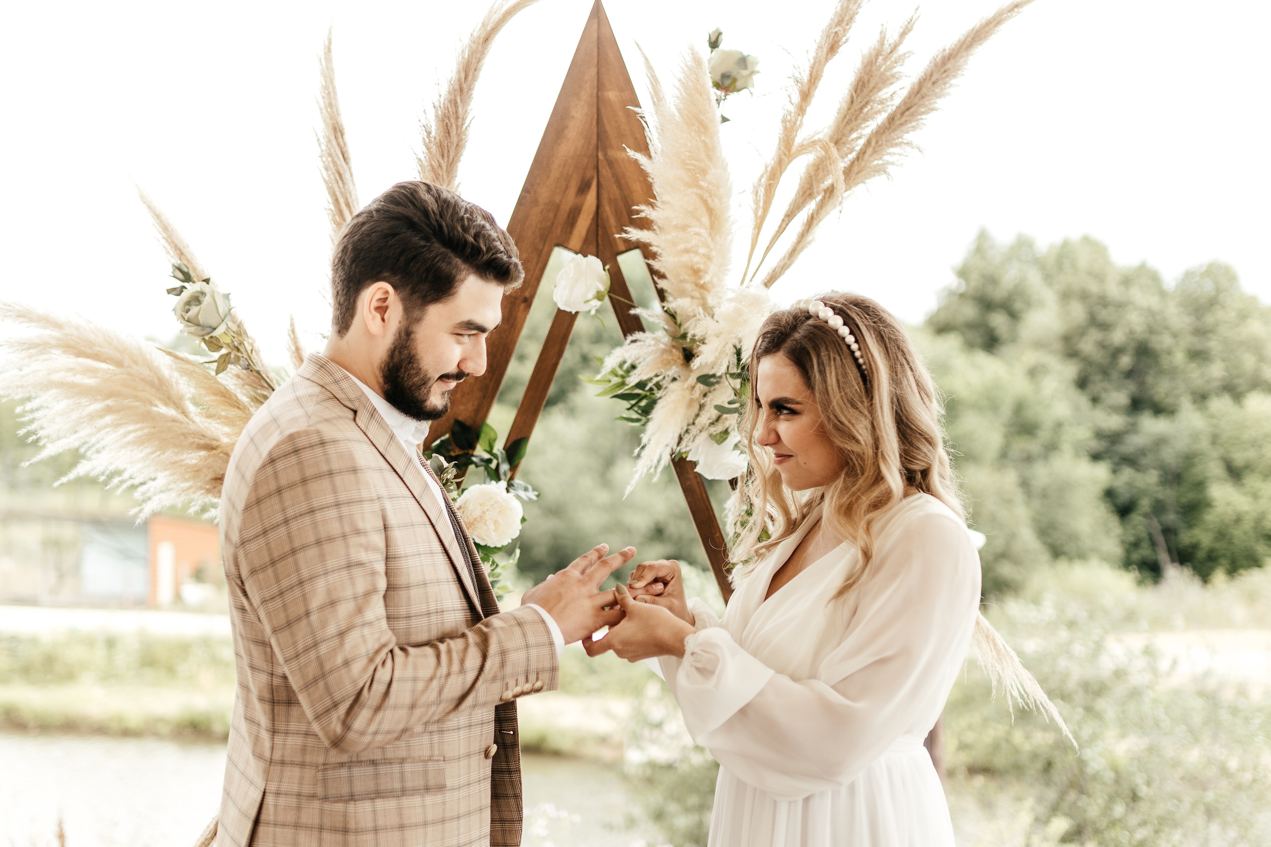 Свадебный фотограф Уфа — Руслан ГабдлисламовЖивые эмоции, красивые кадры, воспоминания на всю жизнь.Работаю по всей Республике Башкортоста. Свадебный фотограф Уфа Руслан Габдлисламов