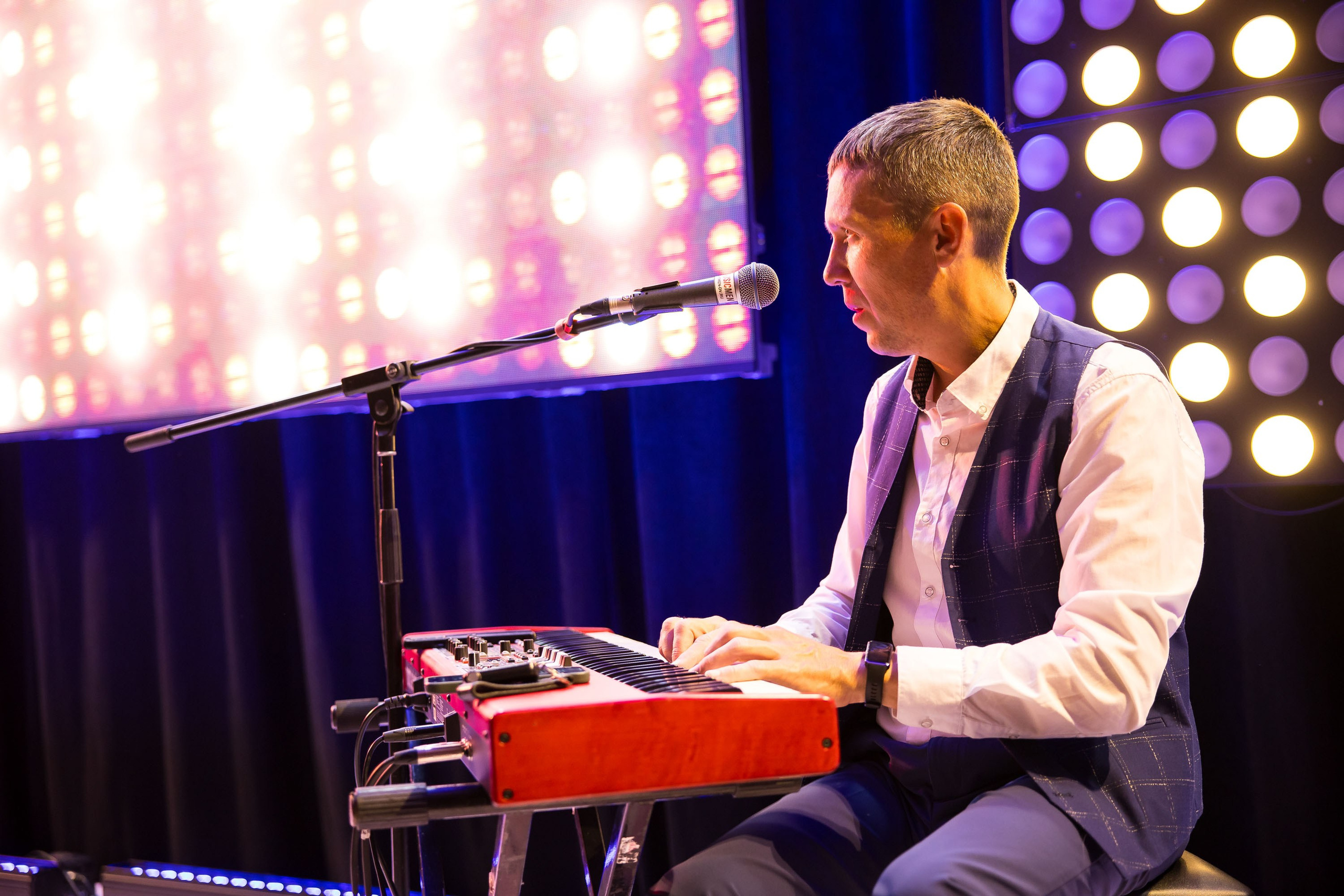 Арзиз Oscar party. Репортажный фотограф во Владивостоке