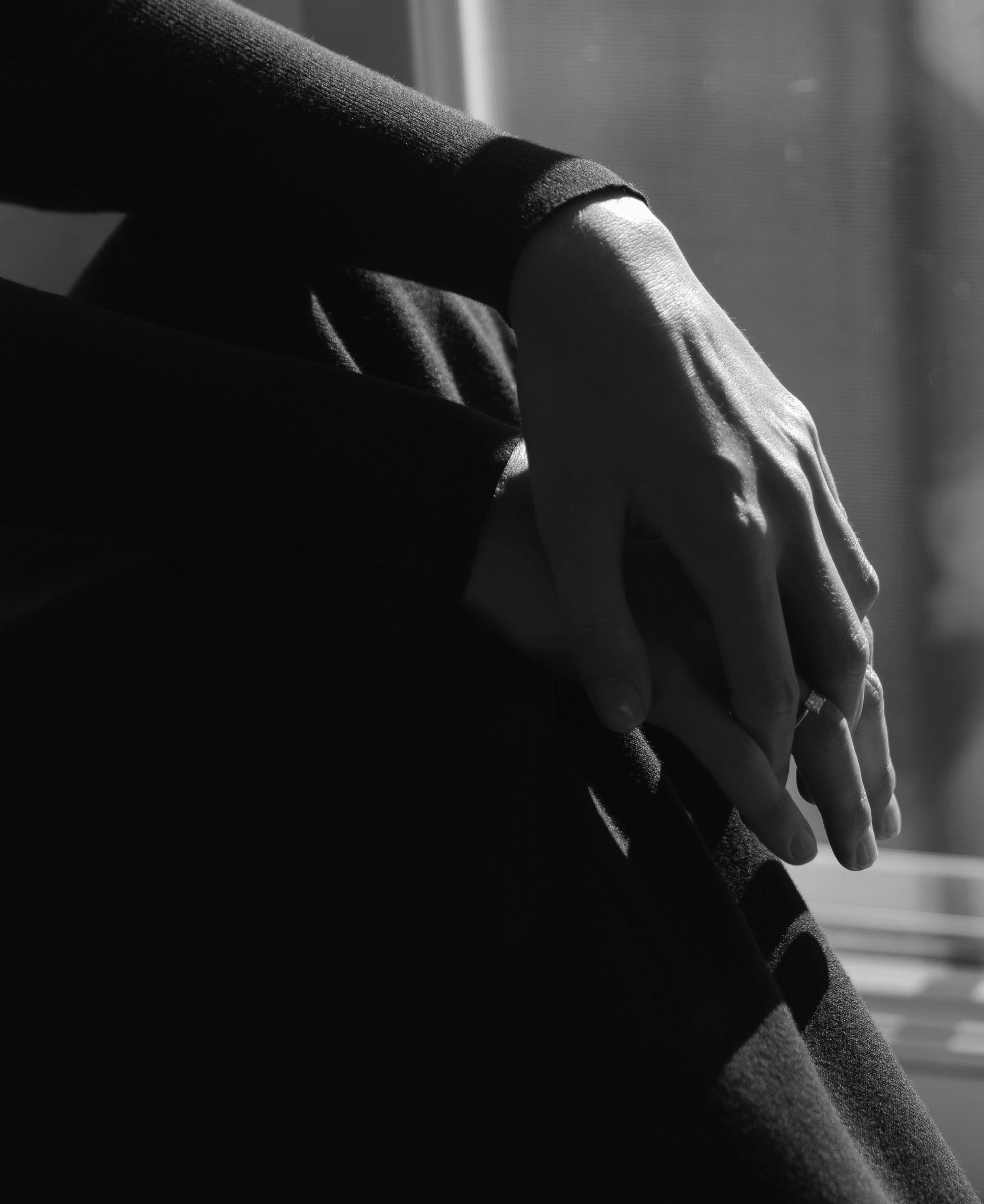 В ЛУЧАХ ЗАКАТА НА БЕРЕГУ МОРСКОМ