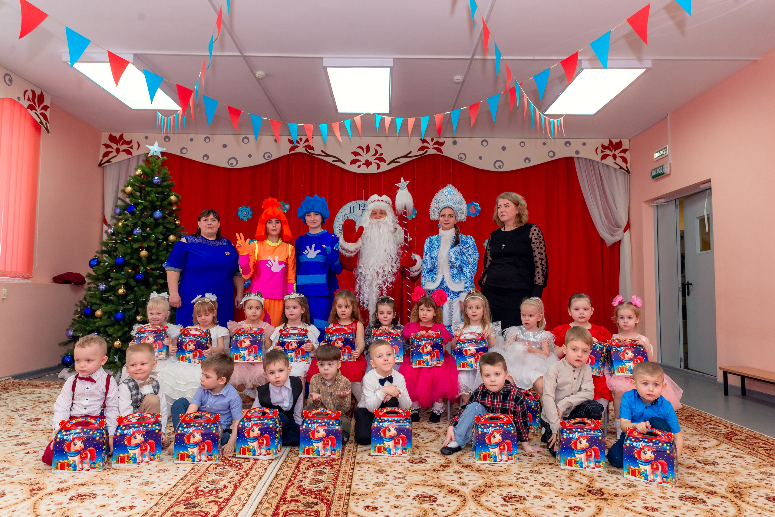 Утренник в саду. Фотограф Крещение Венчание Москва