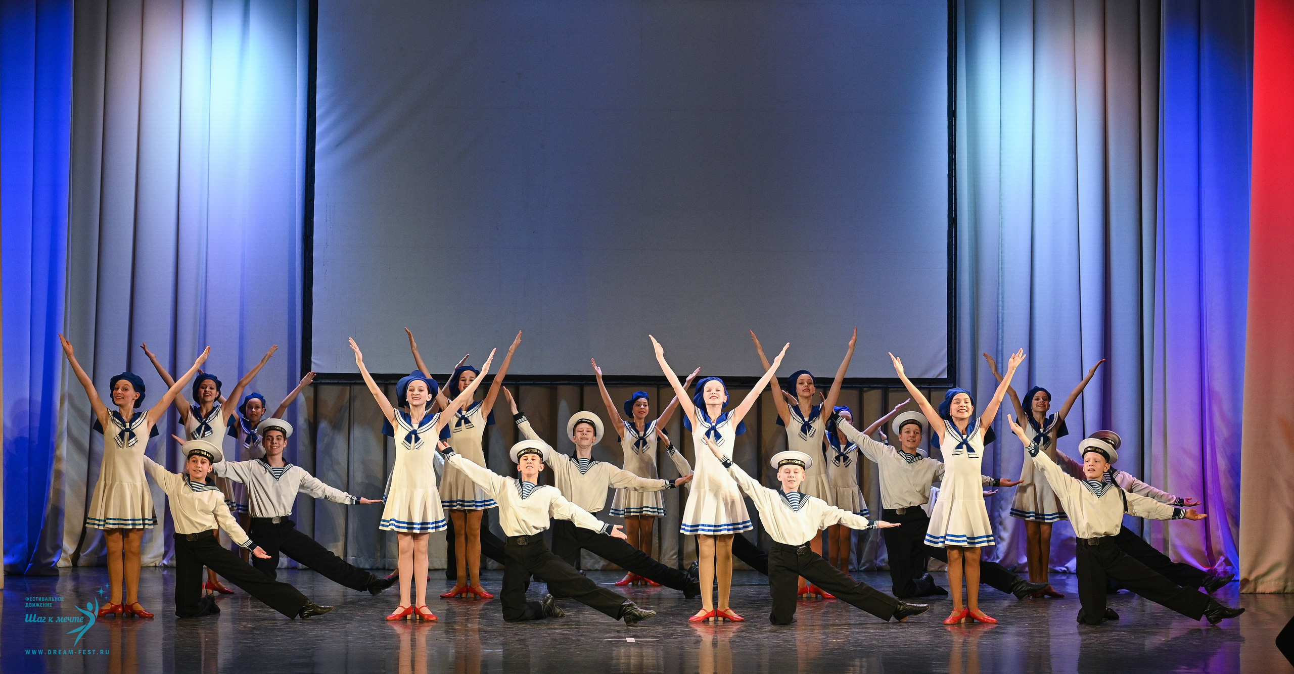 26.04.2025 Фестивальное движение «Шаг к мечте» г. Санкт-Петербург. Медиастудия Фото Концепт