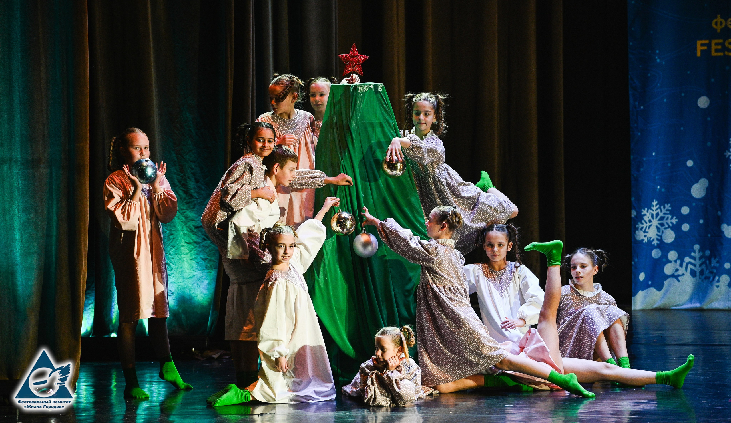 06.01.2026 «Жизнь Городов» Фестиваль-конкурс «Рождественские звёзды» г. Москва. Медиастудия Фото Концепт
