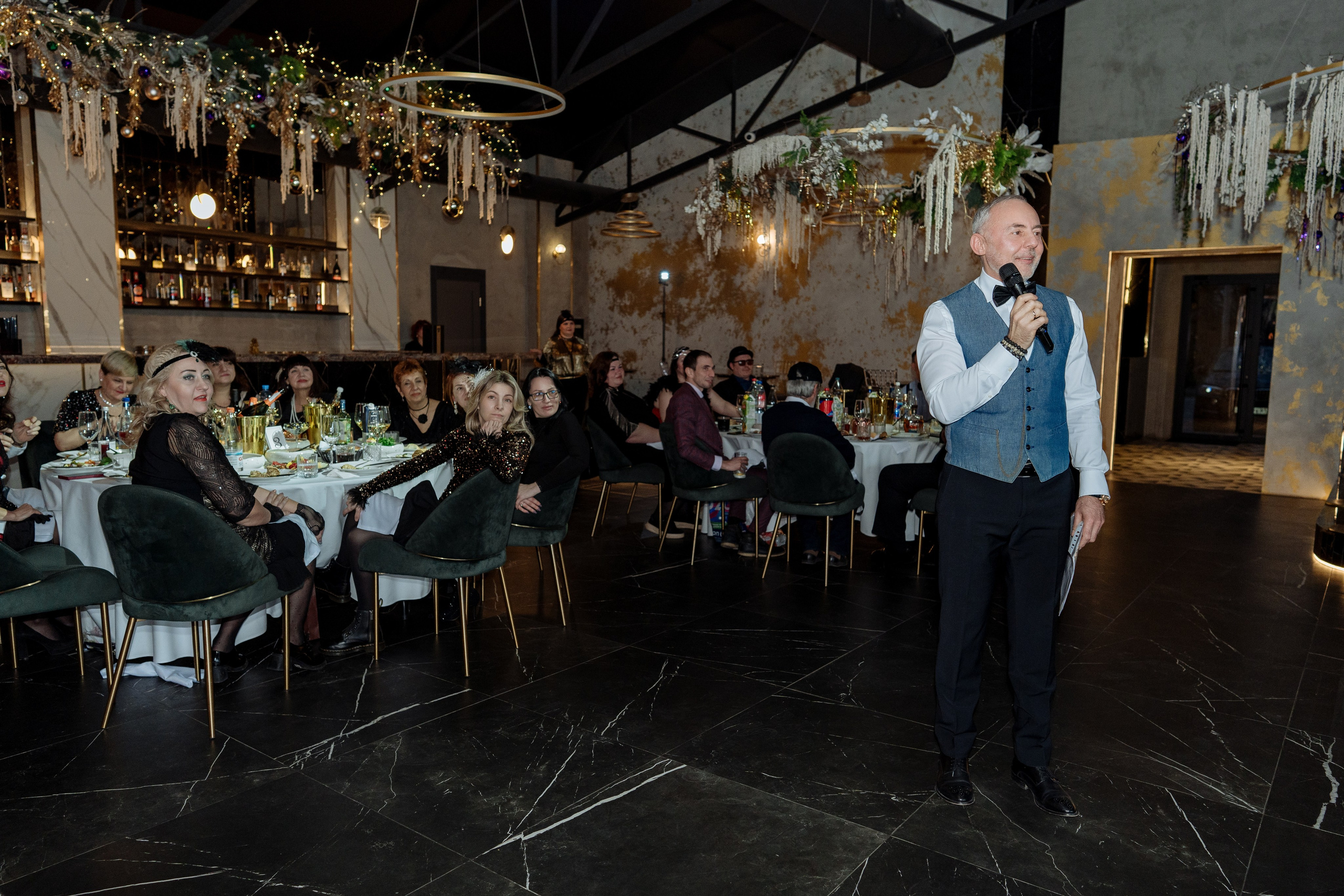 Альбион Тур