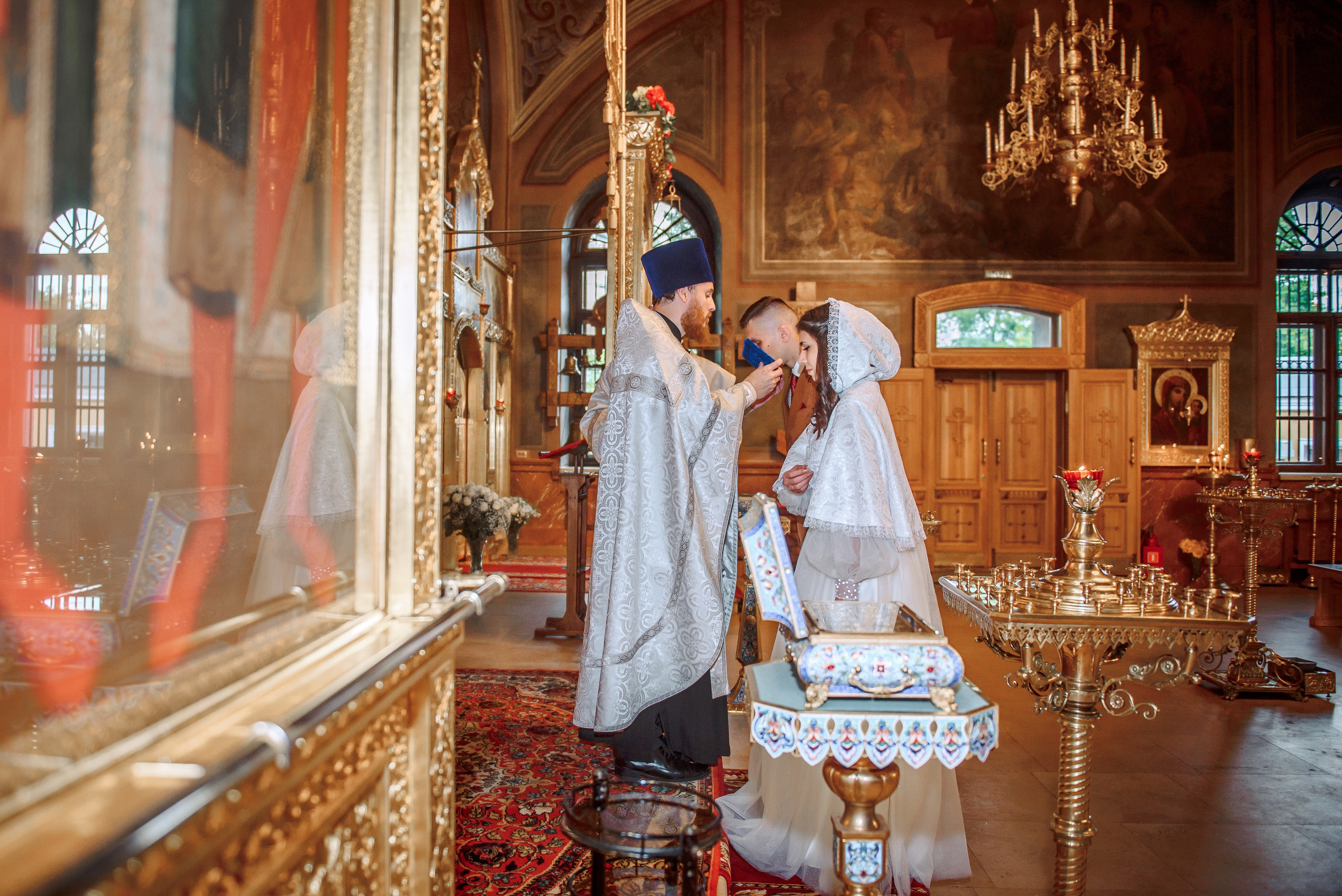 Венчание в Храме Бориса и Глеба в Дегунино. Свадебный и семейный фотограф в Москве Юлия Винник