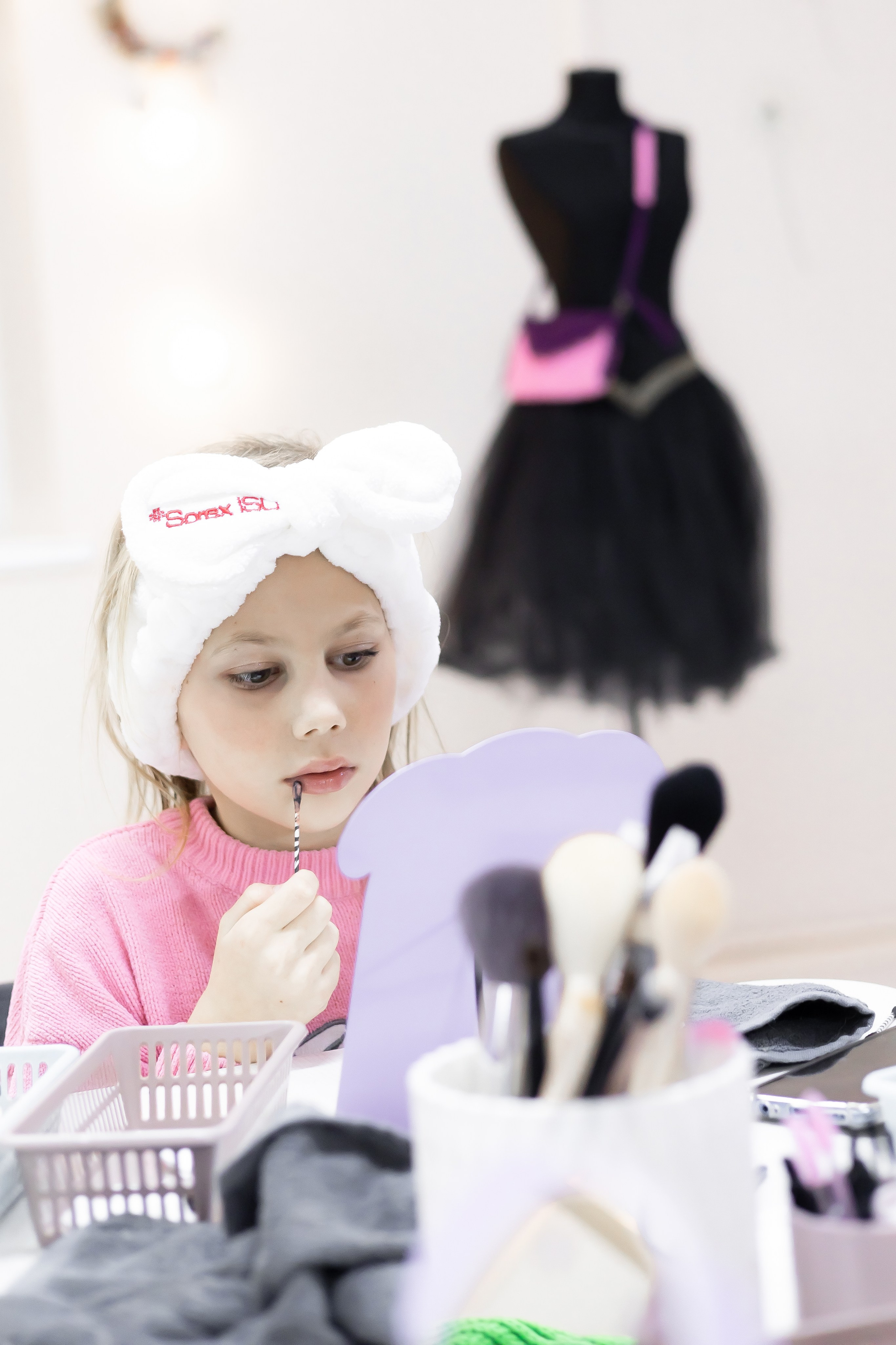 Провели мастер-класс макияжа 13 декабря. Школа для девочек во Владивостоке — Само Совершенство