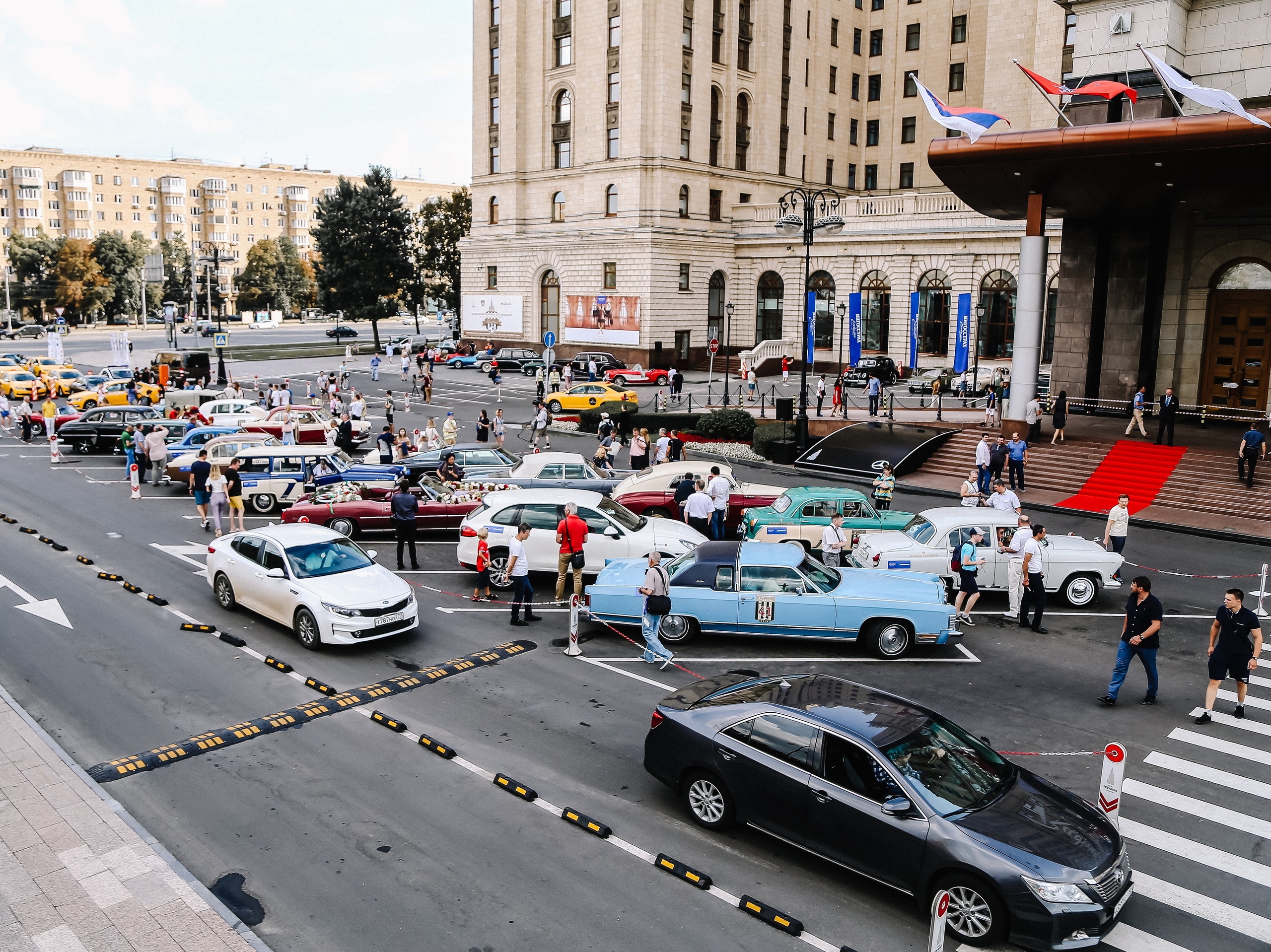 Ралли класических автомобилий. Фотограф и видеограф в Москве Ирина Фомочкина