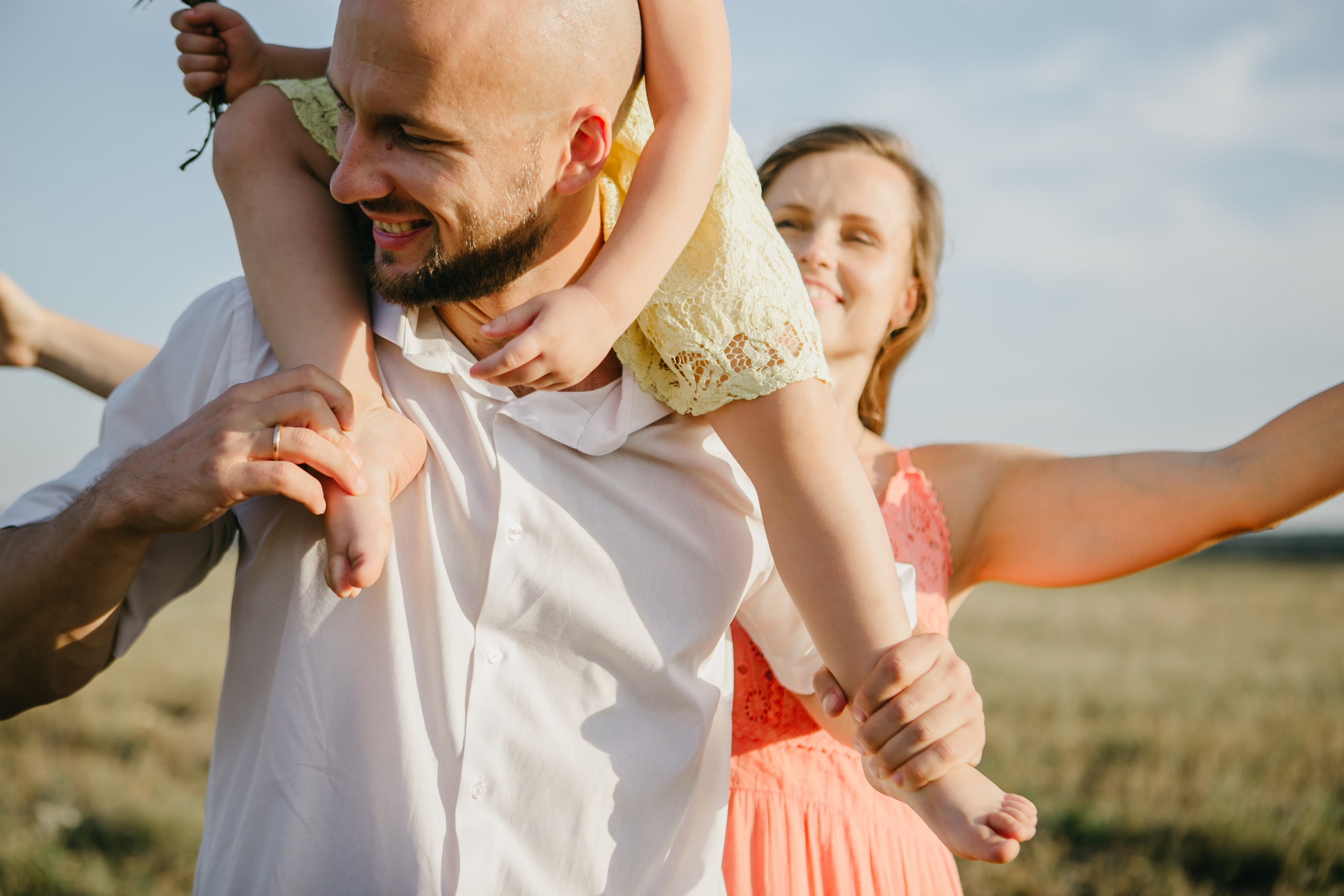 Лето, поле, любовь. Фотограф на Новой риге и в Москве Елена Елис