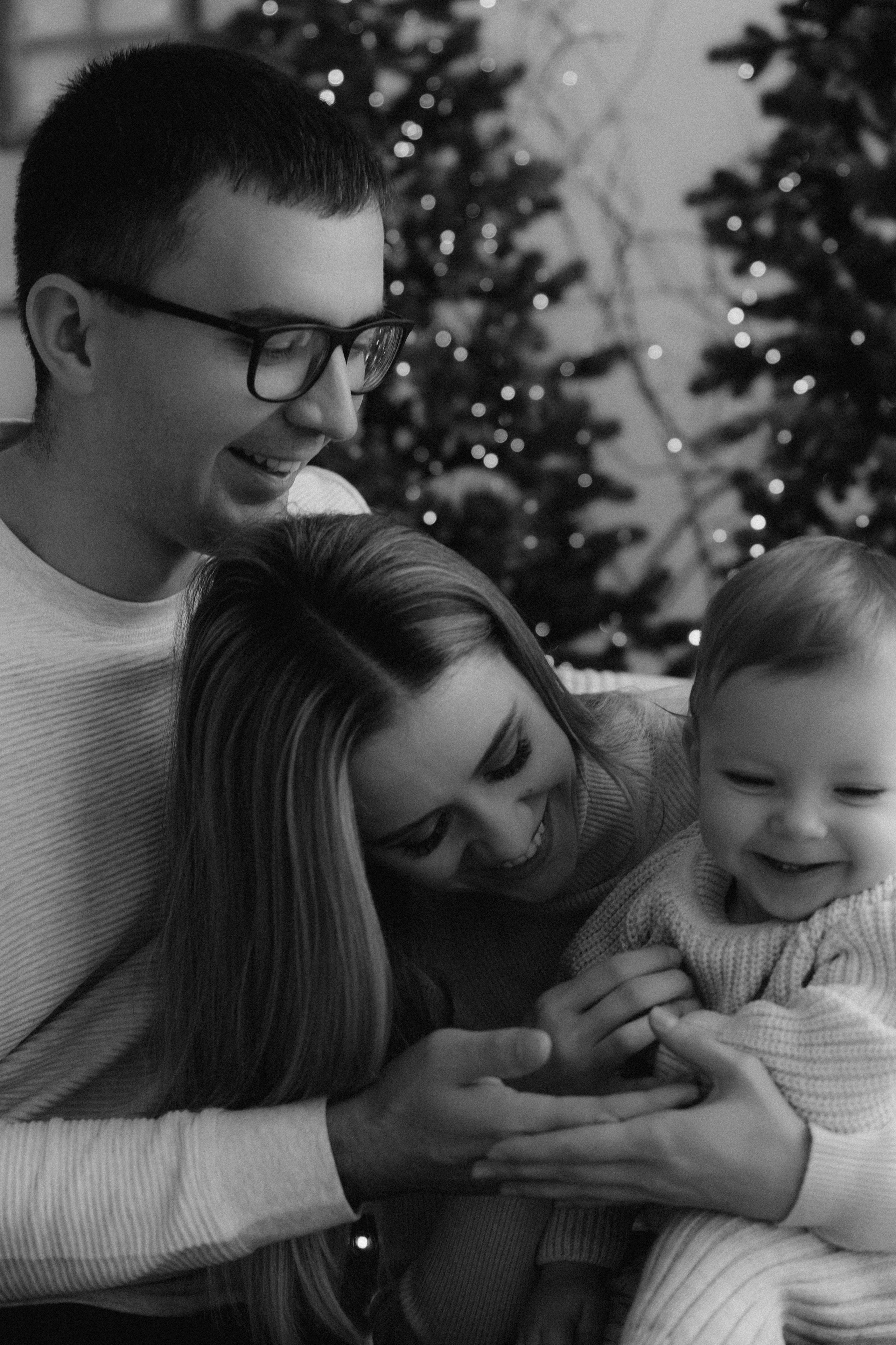 Семейная фотосессия для Ромы, Юлии и маленького Левы. Свадебный и семейный фотограф Рассказова Виктория