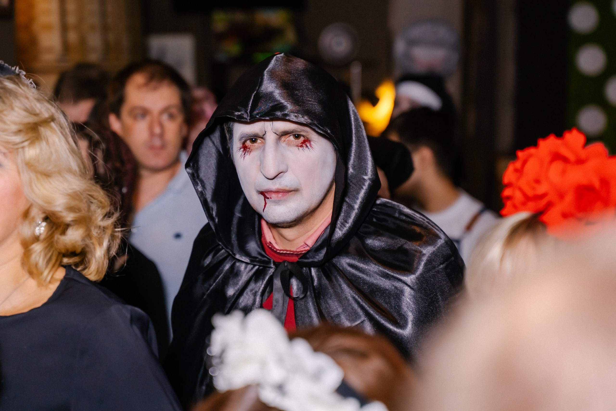 Зловещие попотрясы. Клубная вечеринка | 02.11.24. Галерея Фантим