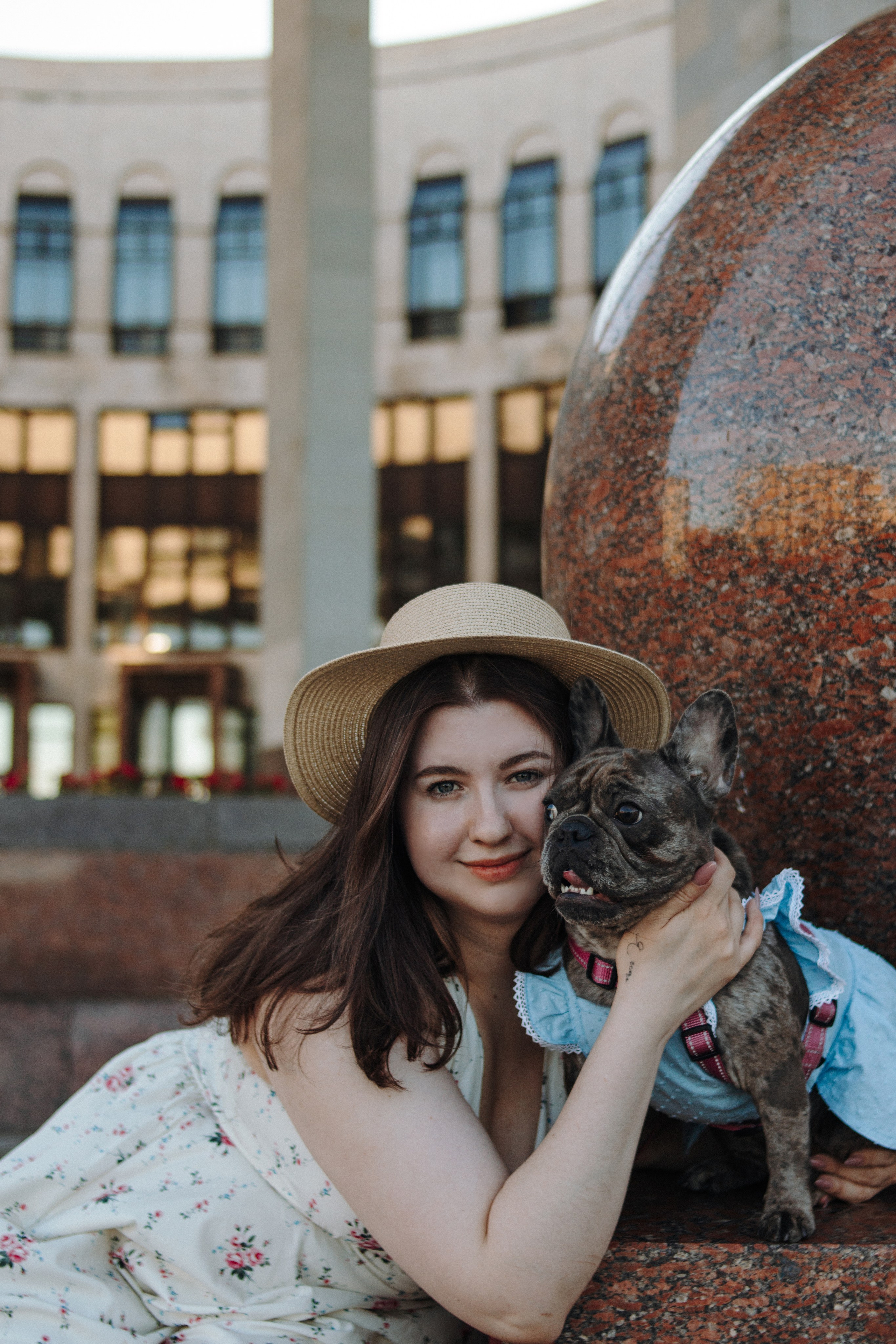 Алёна и Моника в лучах солнца. Фотограф-анималист в Санкт-Петербурге