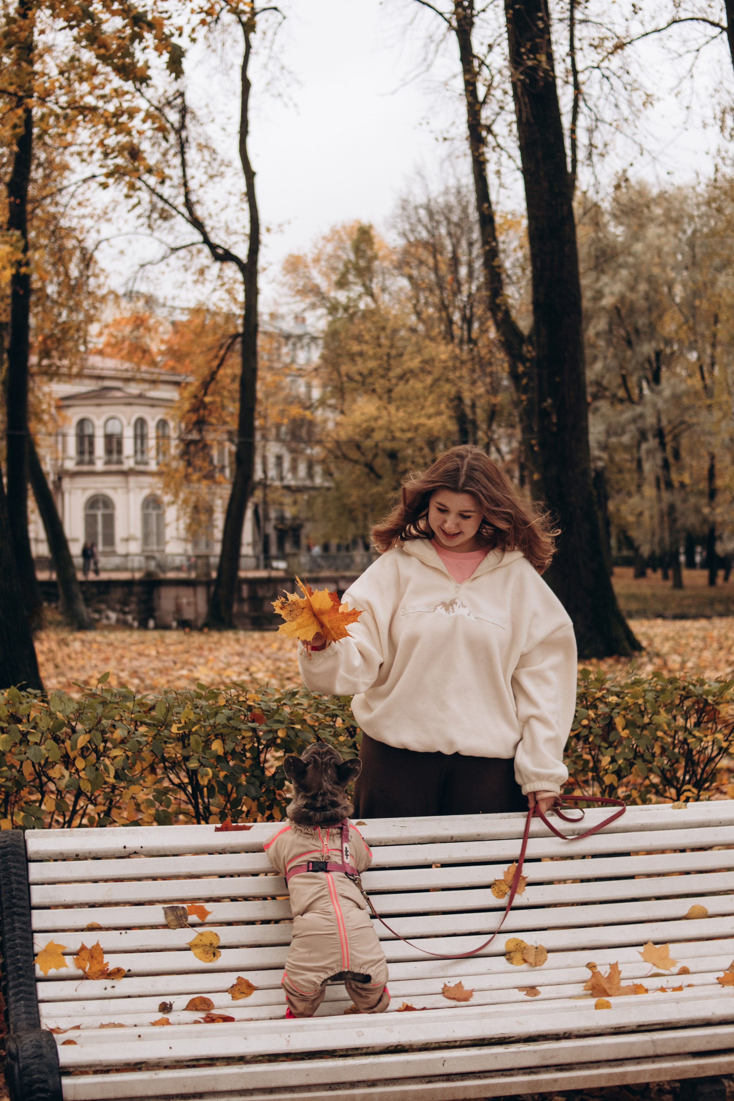 Алёна и Моника в красках осени. Фотограф-анималист в Санкт-Петербурге