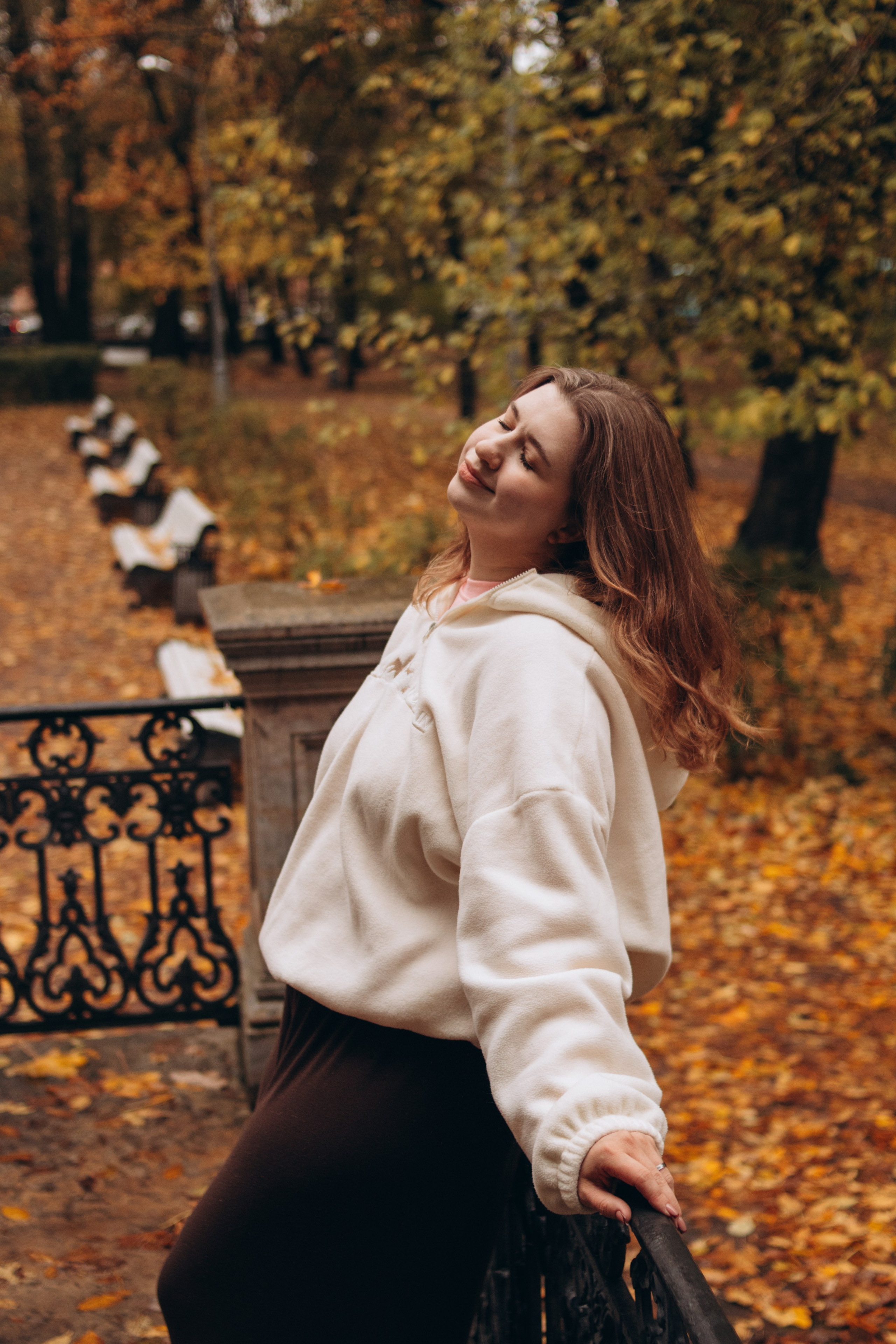 Алёна и Моника в красках осени. Фотограф-анималист в Санкт-Петербурге