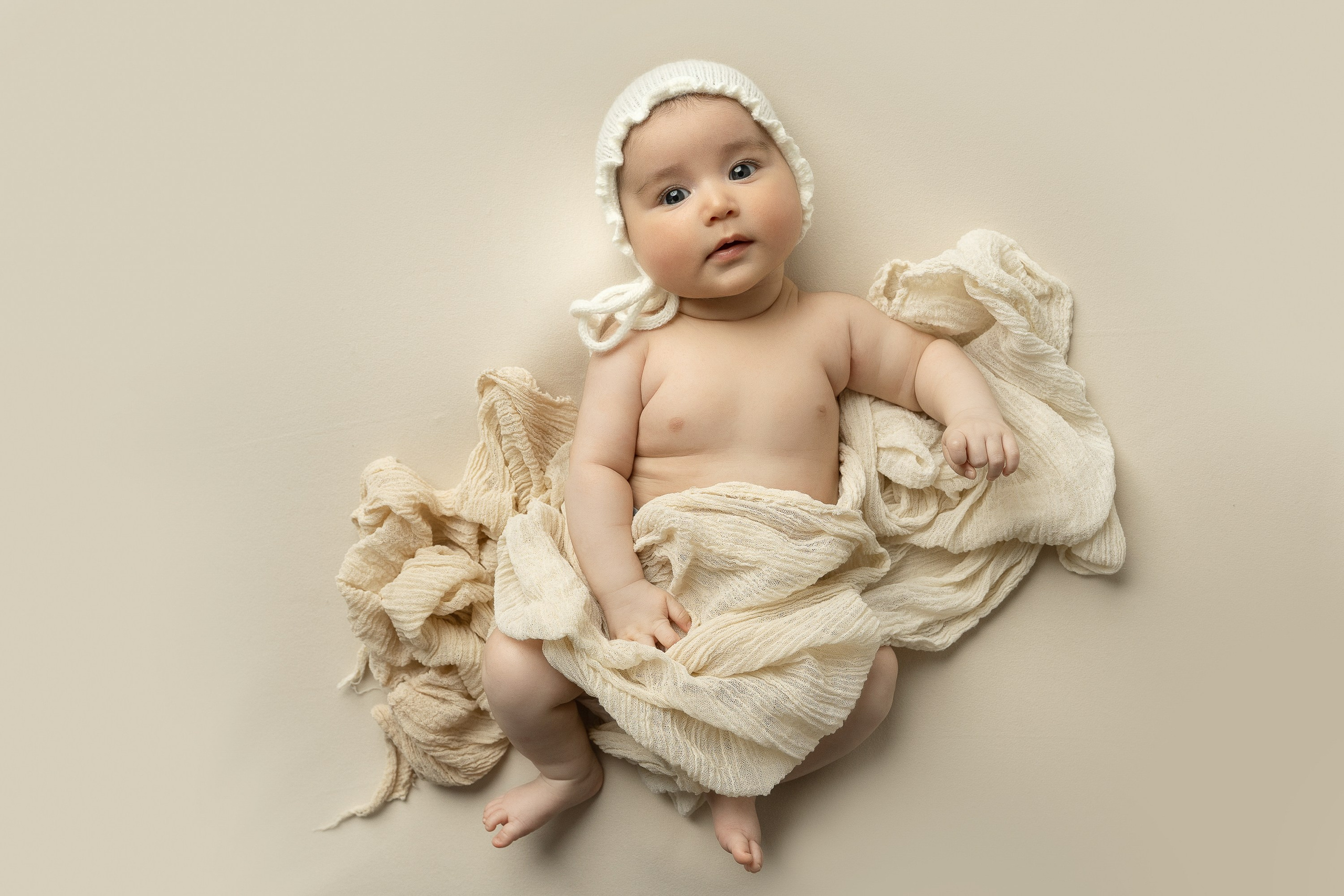 До 2 месяцев. Ньюборн фотограф, фотограф новорожденных г. Нальчик Залина Афаунова