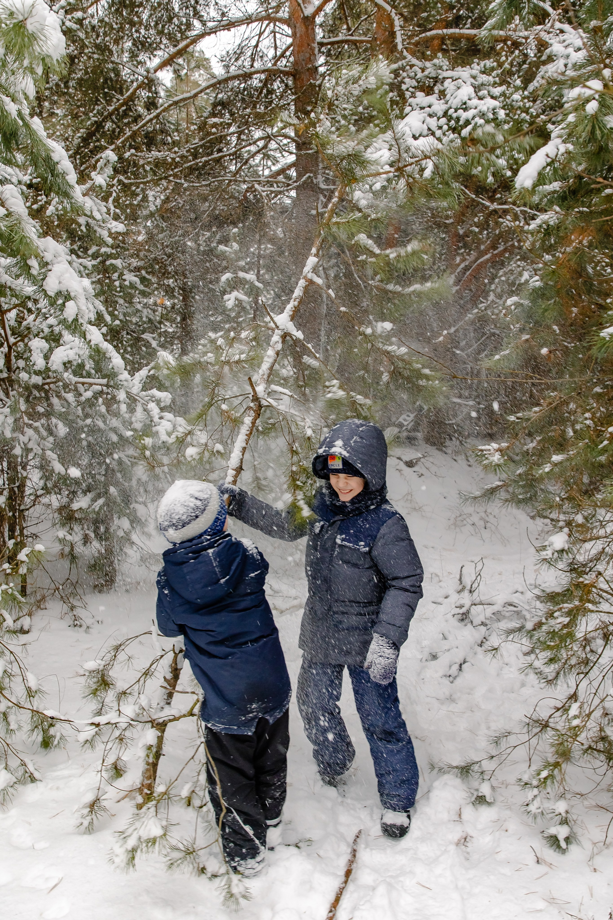 Прогулка в лесу. Свадебный и семейный фотограф в Рязани Саша Крутых