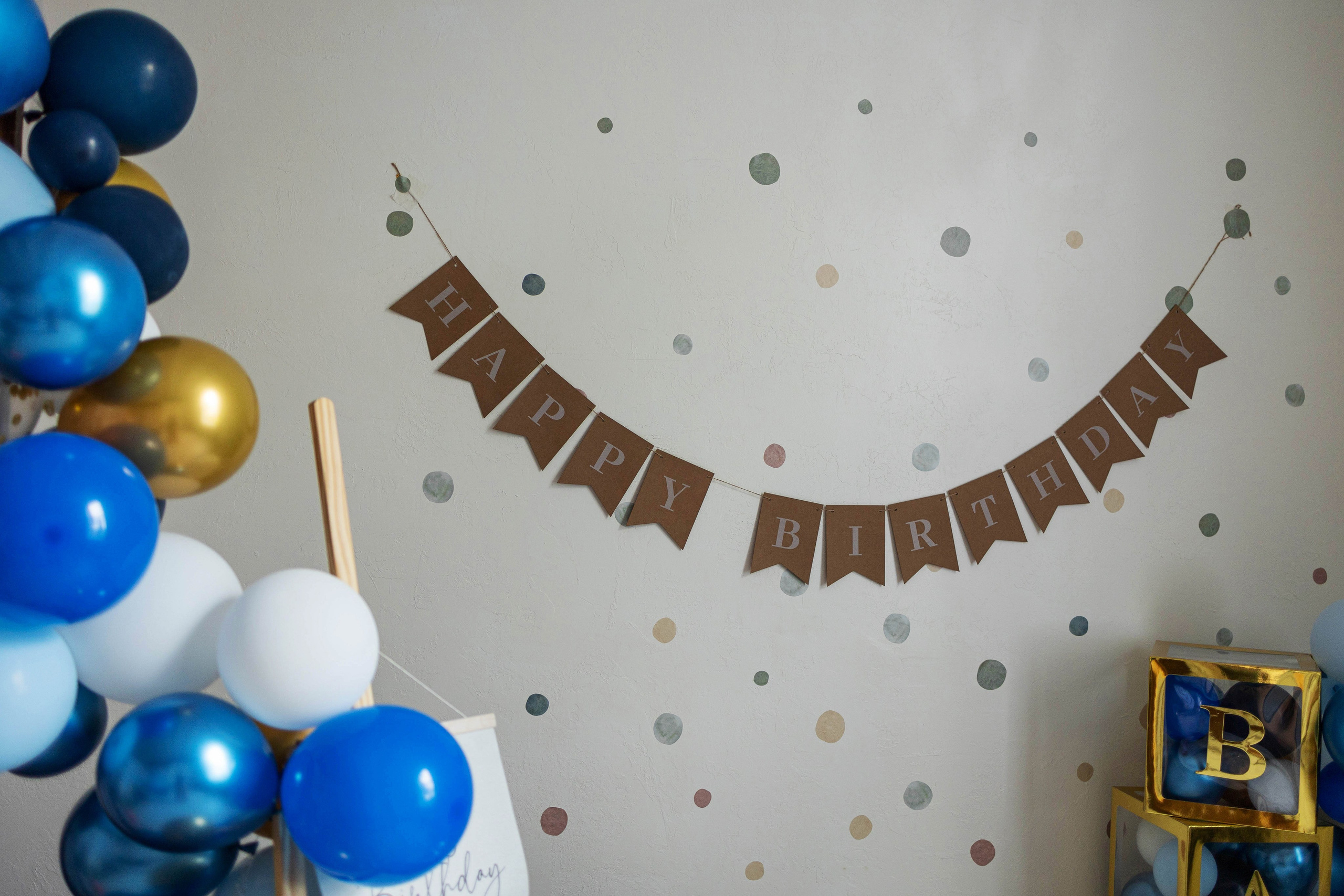 Семейный зал. Интерьерная фотостудия Background в Омске