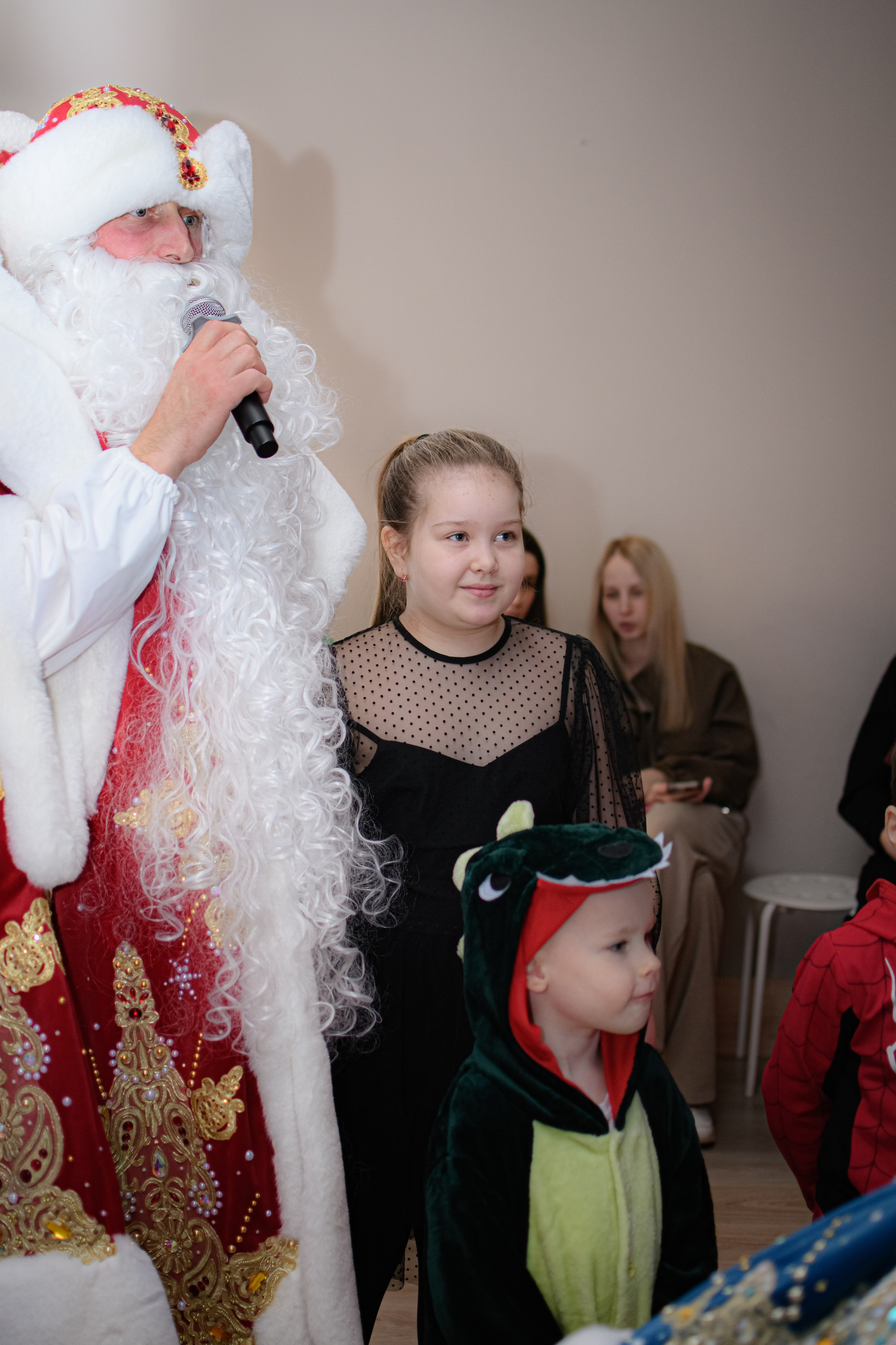 HAPPY NEW YEAR. Photokarish