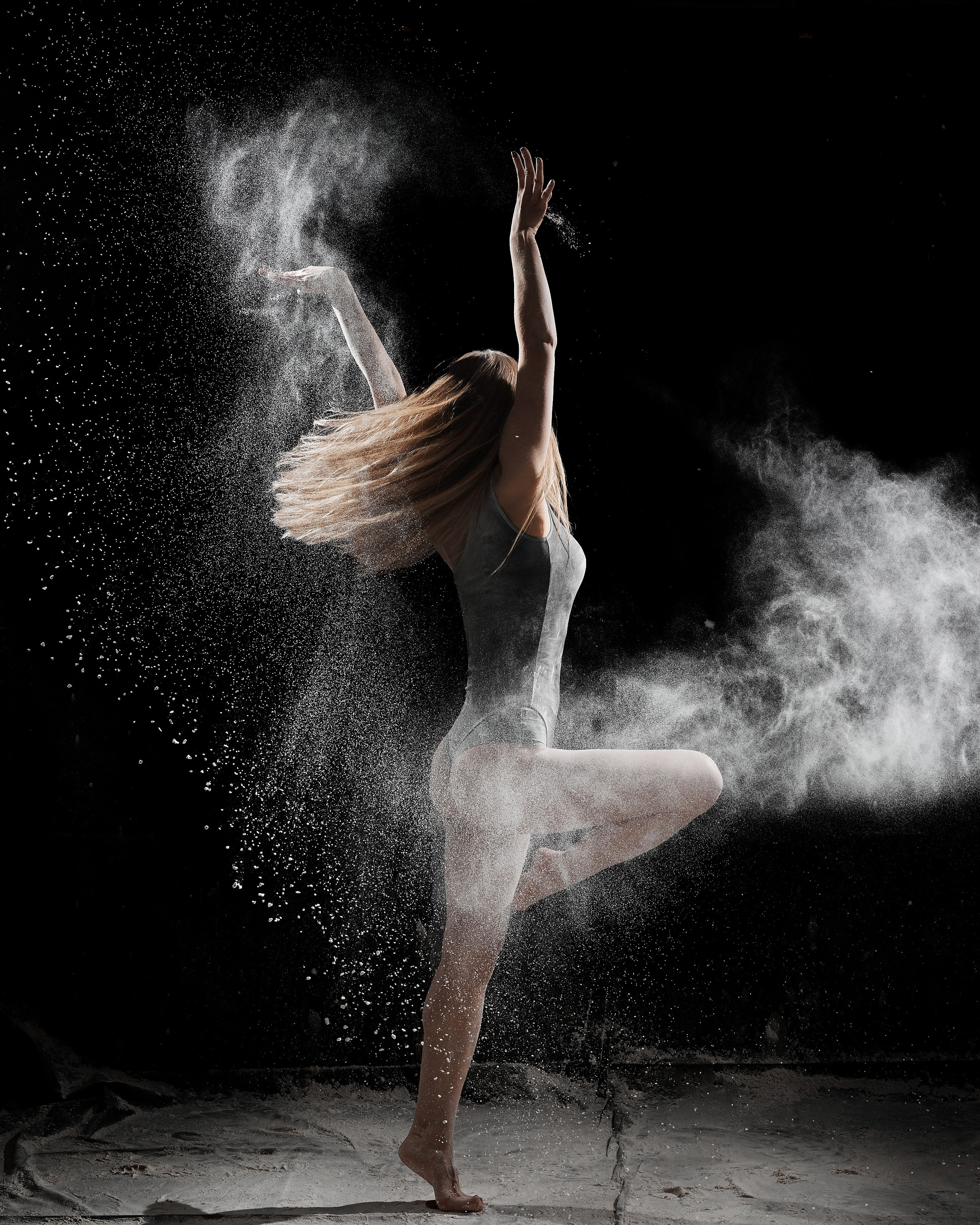 Мучная история. Фотограф Валентин Мельников г. Тында