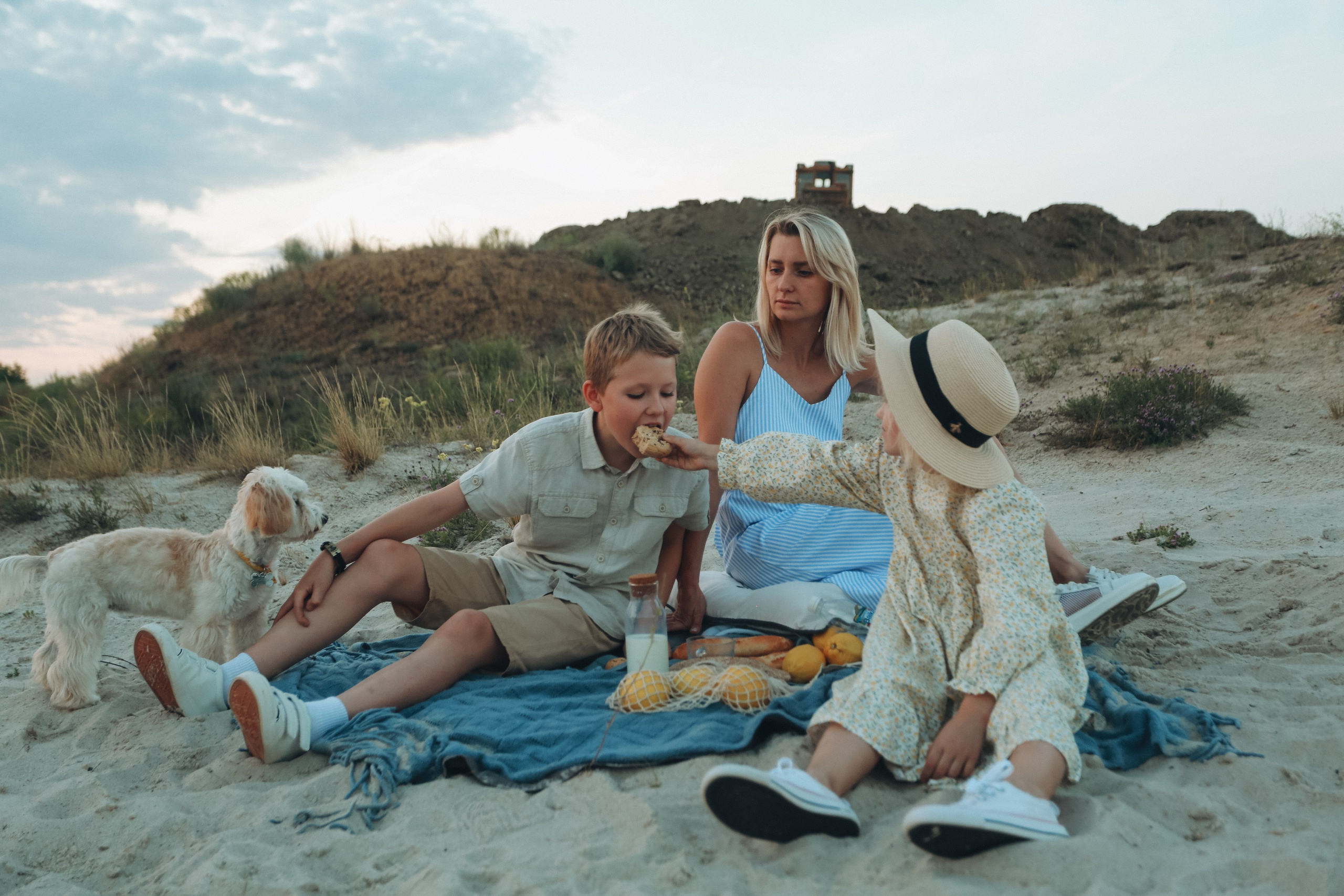 Пикник мамы Жени, Артема и Ксюши. Детский фотограф, Волгоград