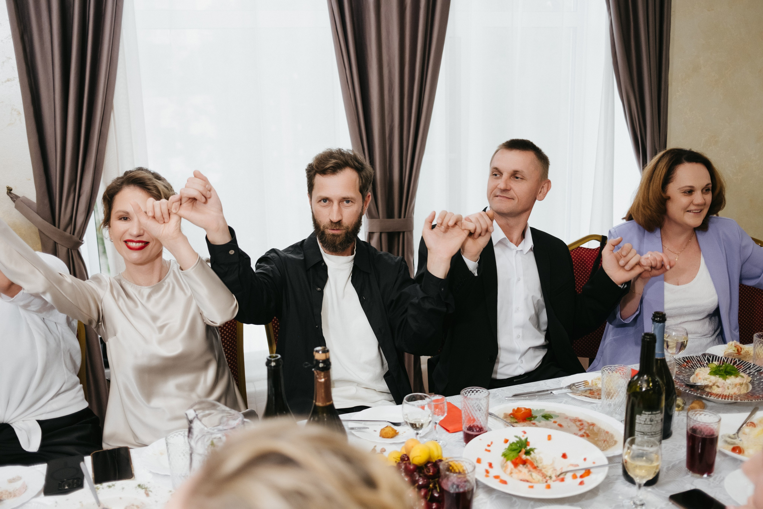 Выпускной 11 класс школы № 30. Свадебный и репортажной фотограф Денис Ожигин в Краснодаре и Краснодарском крае