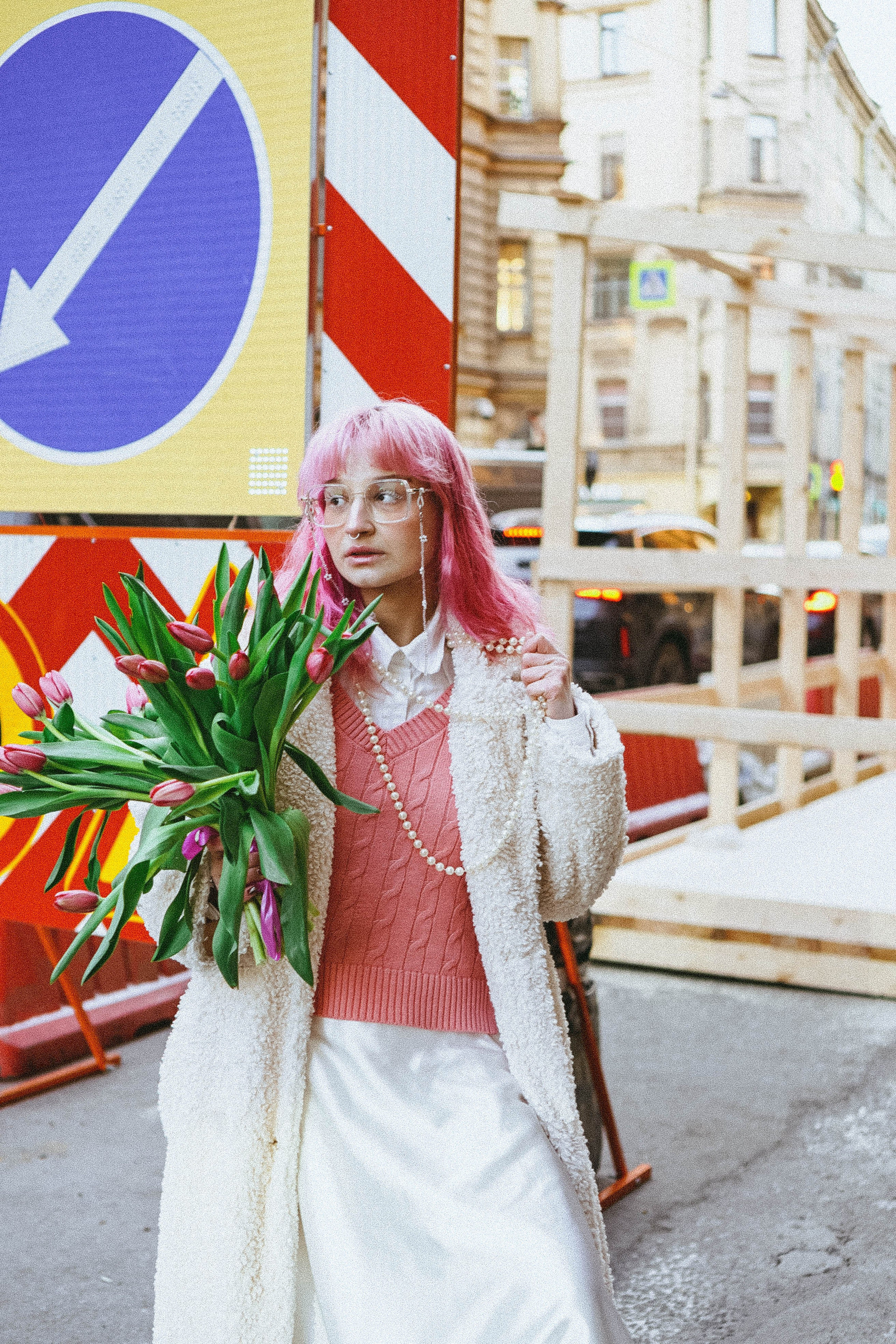 Прогулочная фотосессия с тюльпанами. Профессиональный фотограф, Санкт-Петербург — Виктория Богомолова