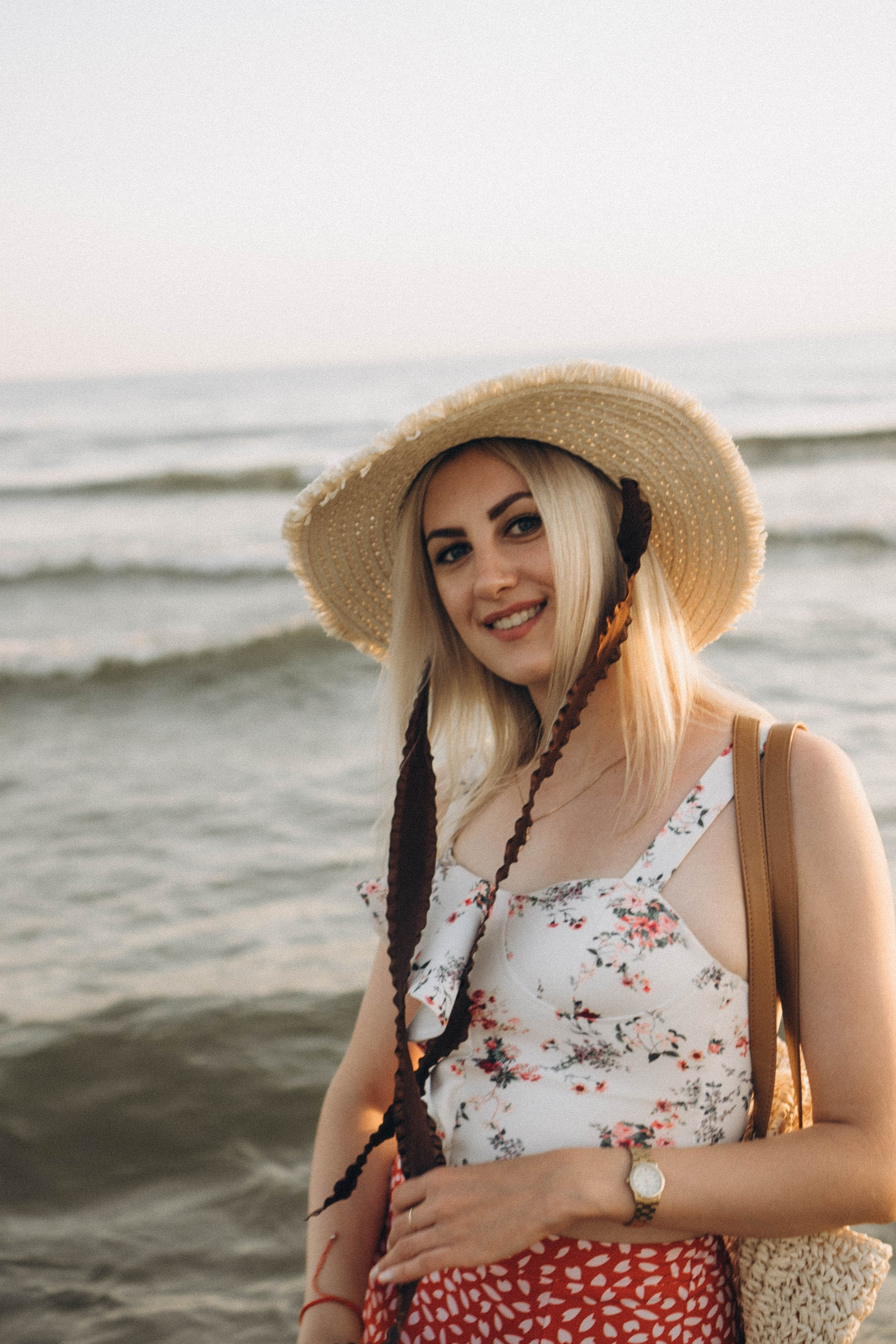 Июльский вечер на берегу черного моря. Профессиональный фотограф, Санкт-Петербург — Виктория Богомолова