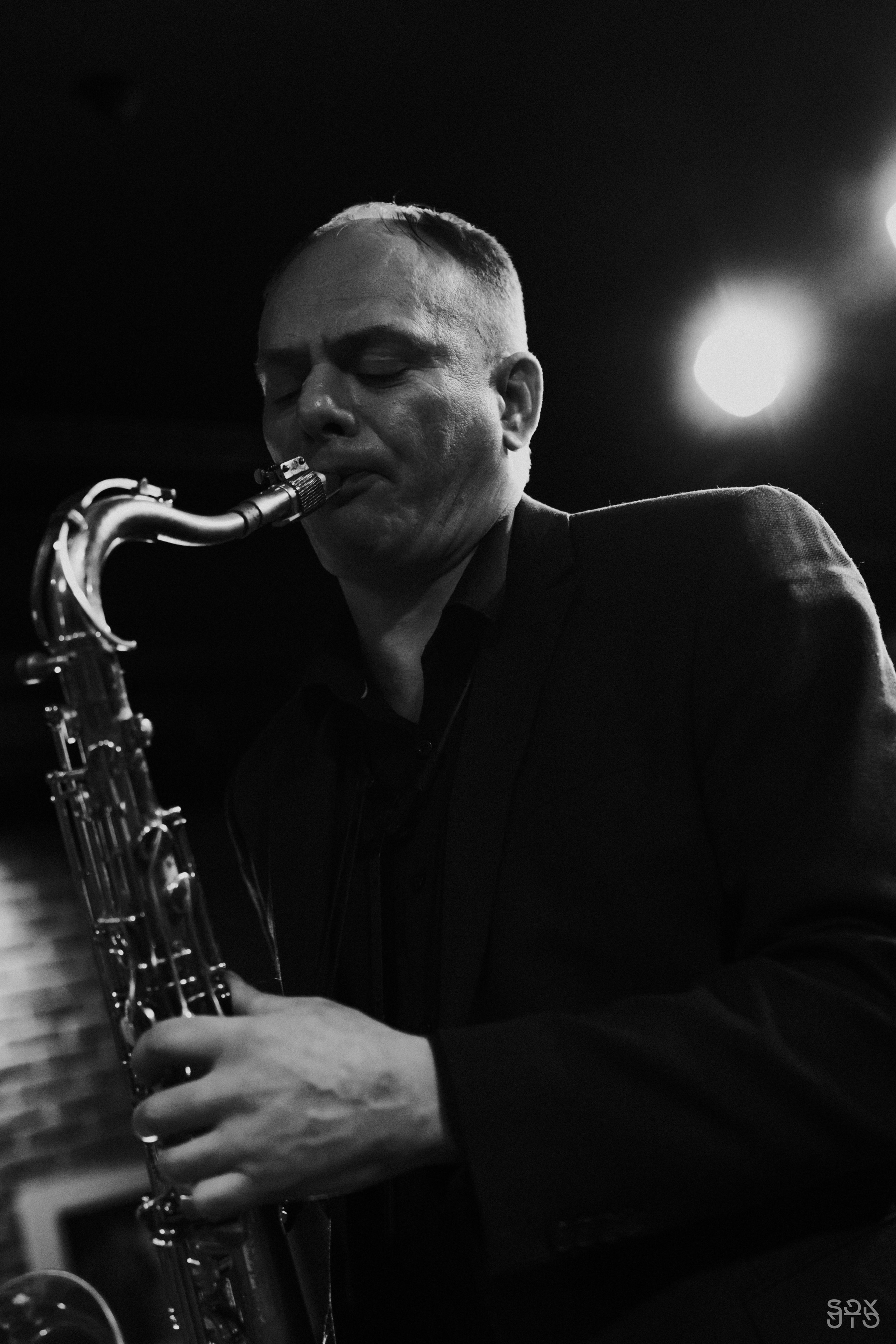 Видеопродакшн BACKED ROLL