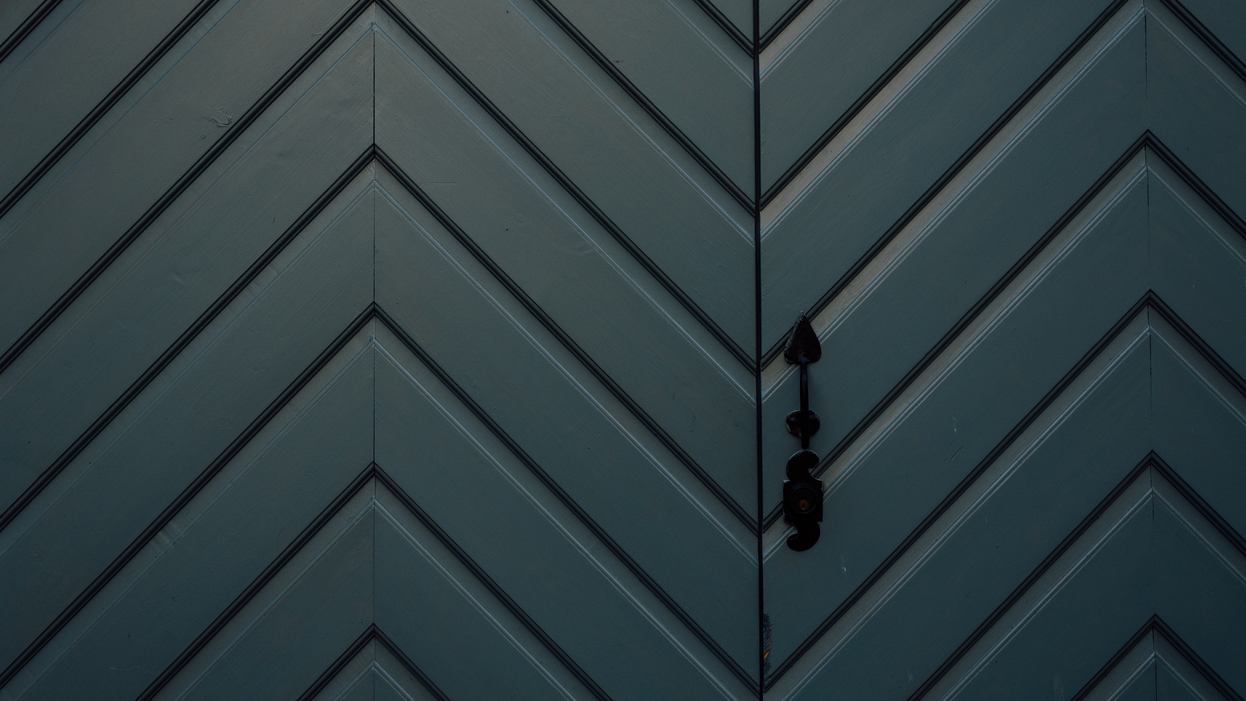 Doors. Commercial photographer | Anton Ermakov