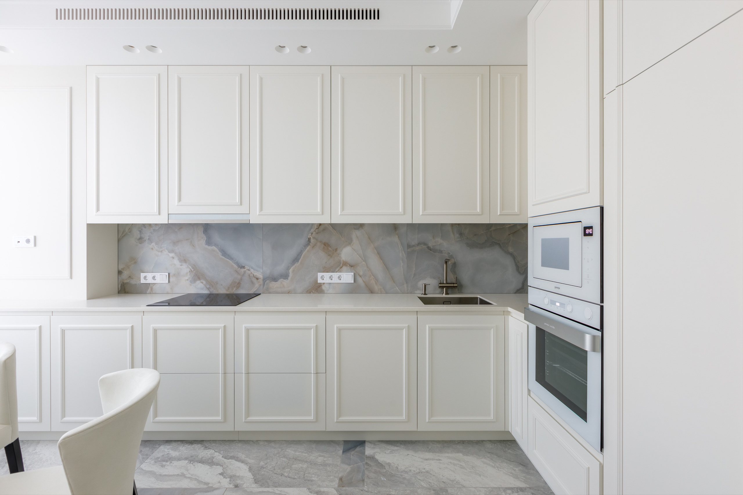 Apartment of 90 sq.m in the Sky residential complex. Commercial photographer | Anton Ermakov