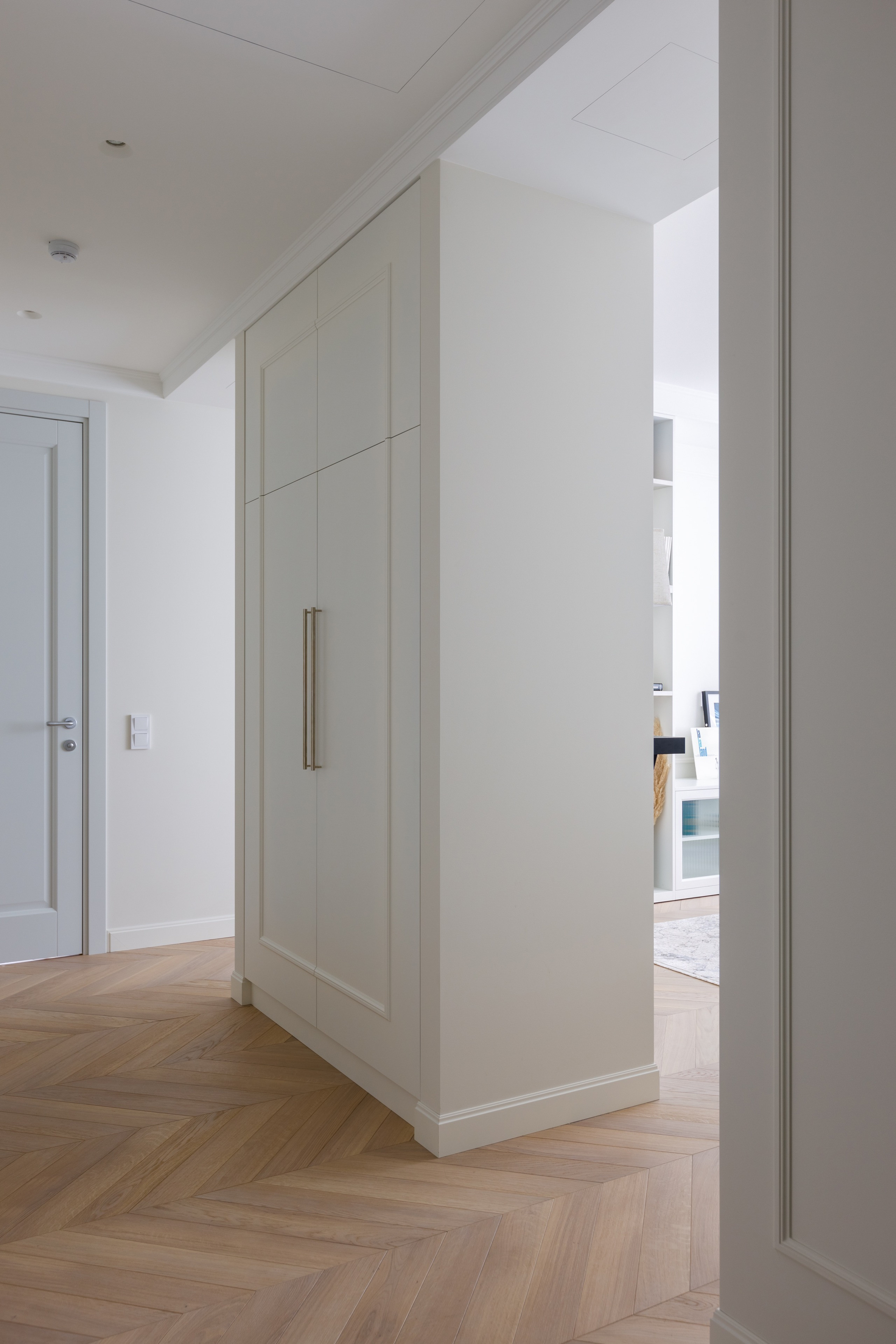 Apartment of 90 sq.m in the Sky residential complex. Commercial photographer | Anton Ermakov