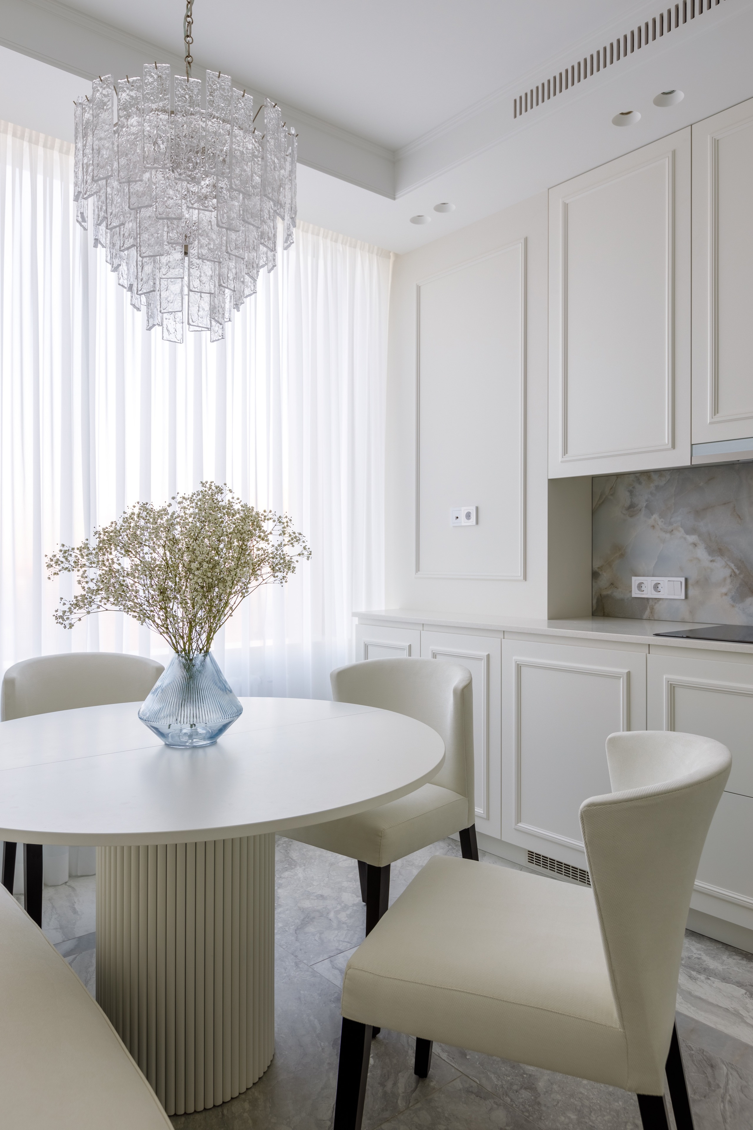 Apartment of 90 sq.m in the Sky residential complex. Commercial photographer | Anton Ermakov