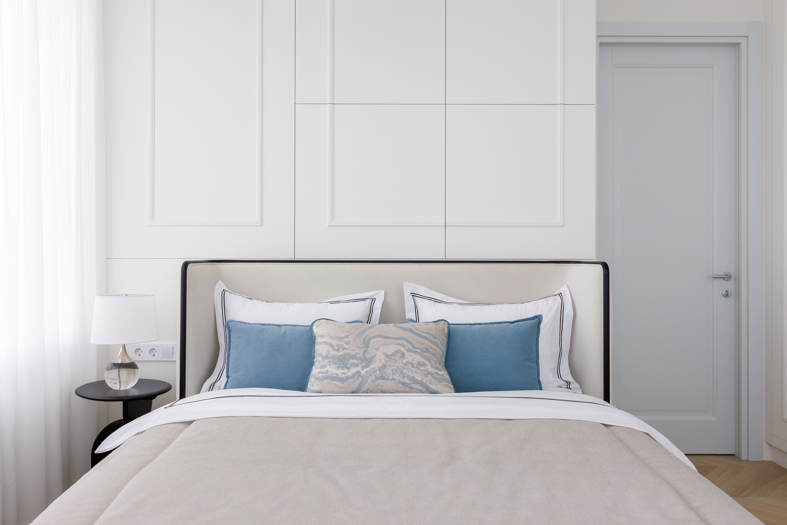 Apartment of 90 sq.m in the Sky residential complex. Commercial photographer | Anton Ermakov