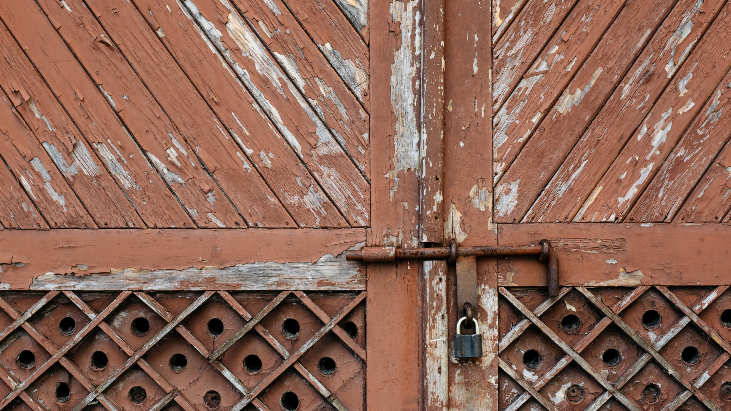 Doors. Commercial photographer | Anton Ermakov