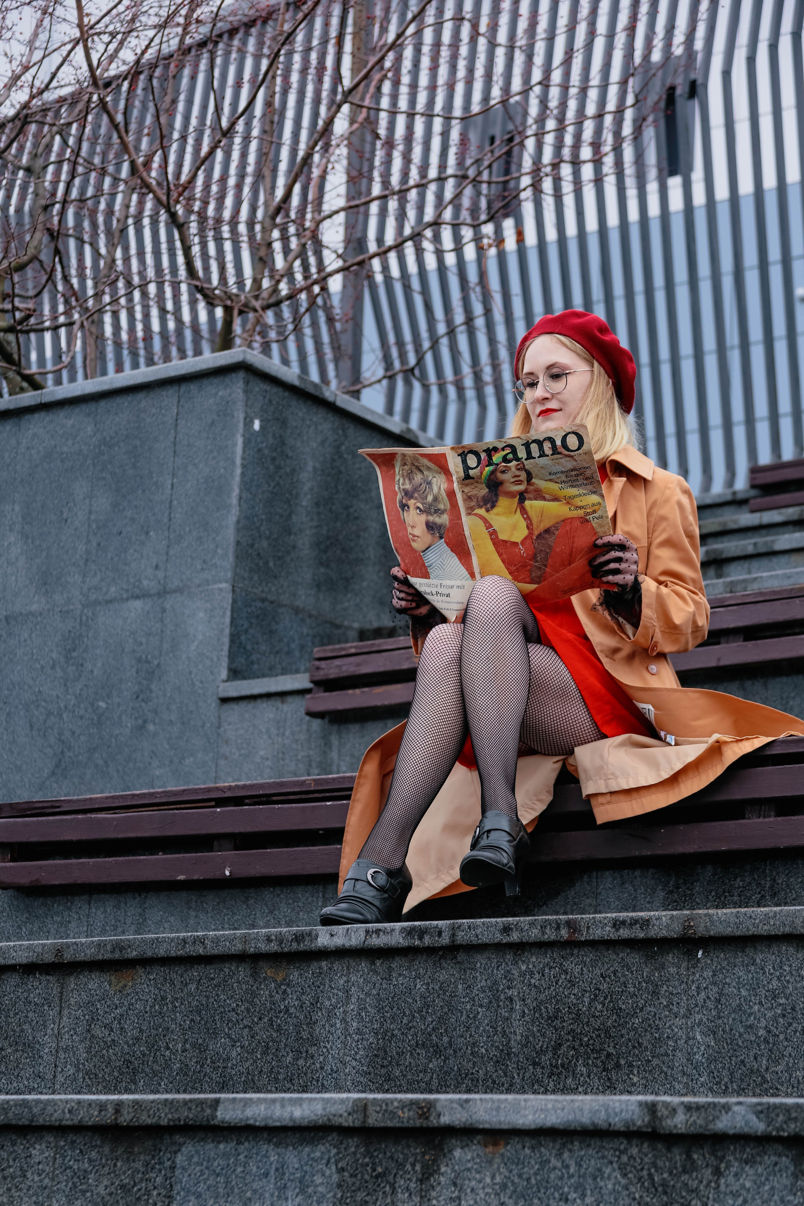 Маша на набережной. Фотограф Пермь. Фотосессия в фотостудии Перми и на свежем воздухе