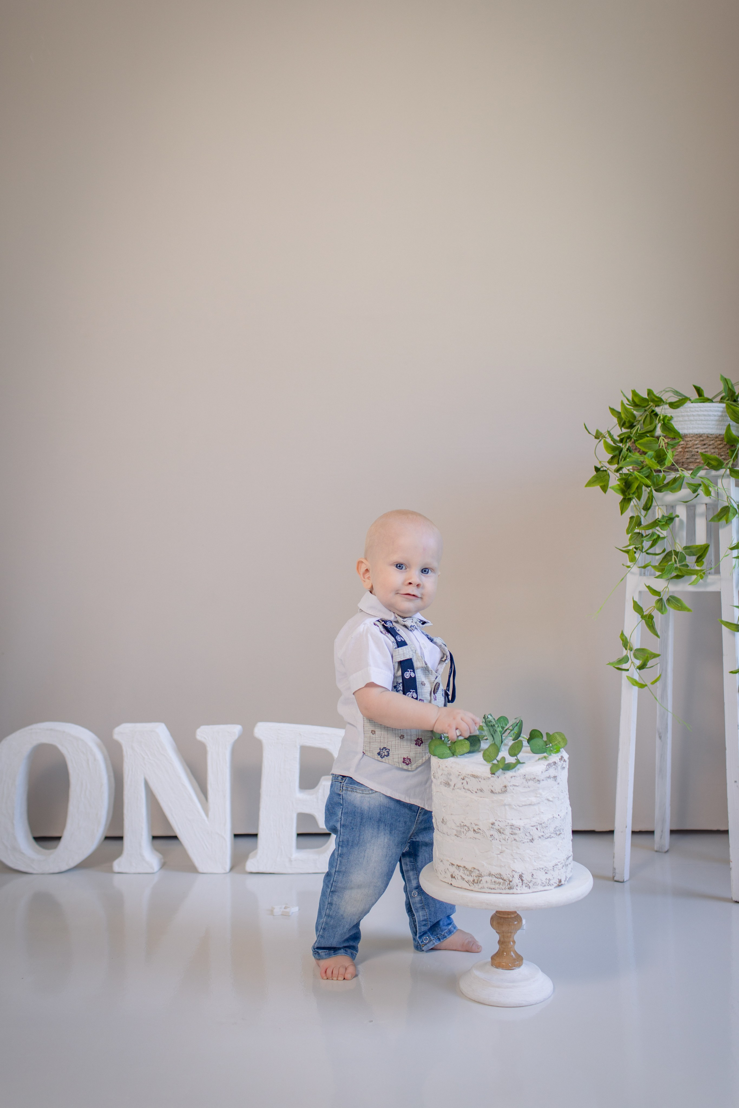 Годик стандарт. Newborn Фотограф в Твери