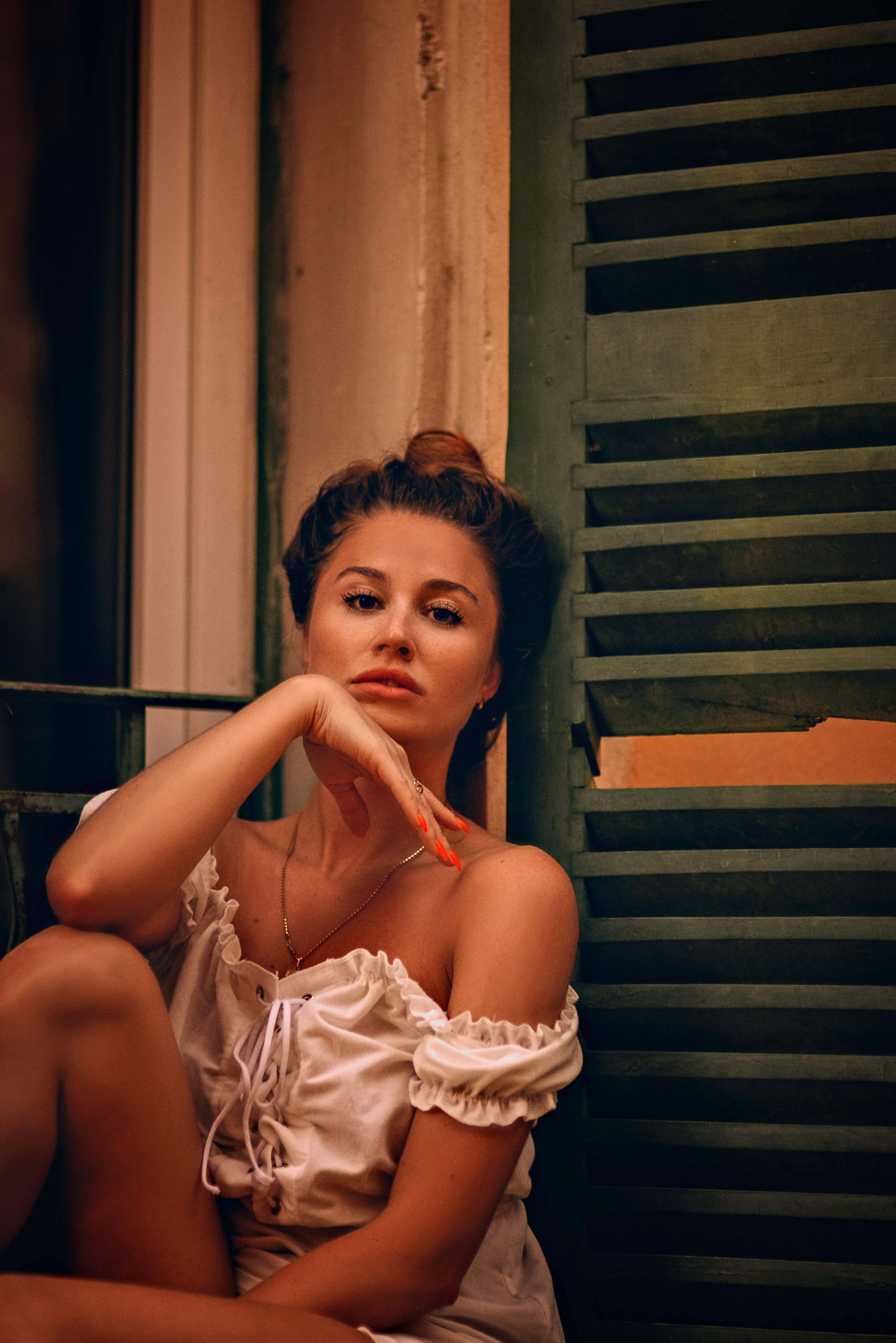 Séances photo dans les villages de Provence. Photographer in Provence Julia Lipiainen